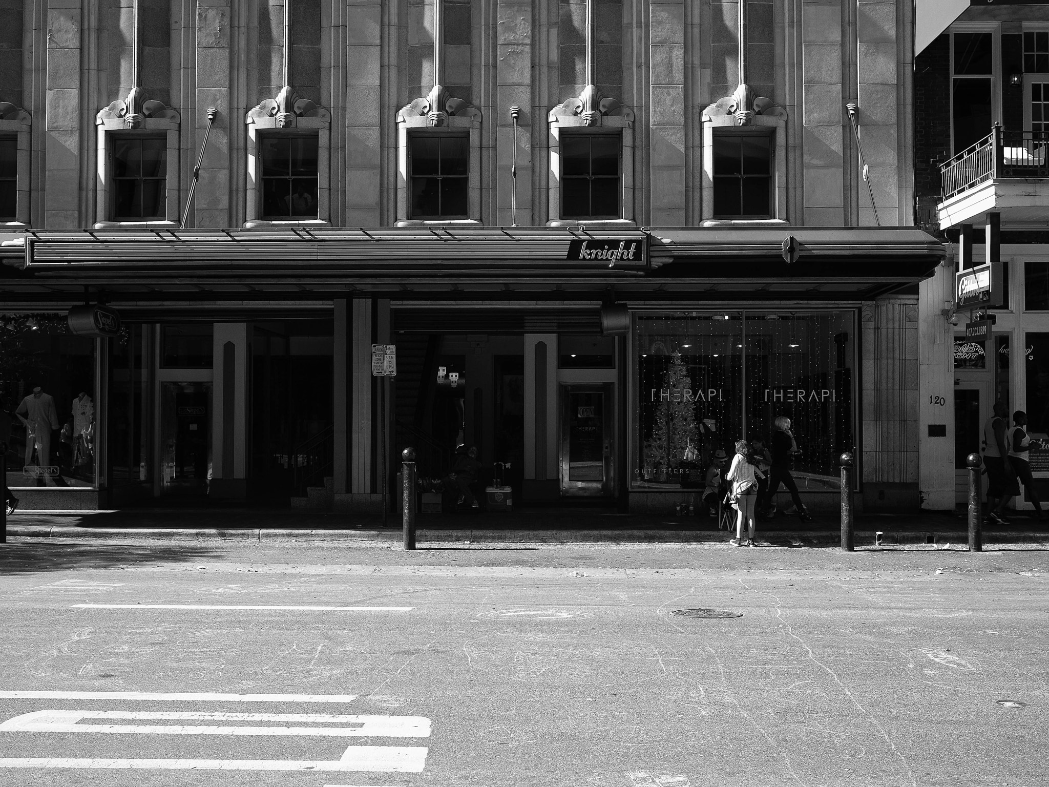 Panasonic Lumix DMC-GF2 + Panasonic Lumix G 20mm F1.7 ASPH sample photo. Knight photography
