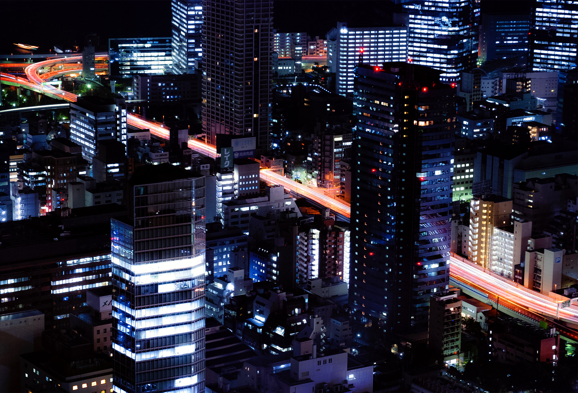 AF Zoom-Nikkor 28-105mm f/3.5-4.5D IF sample photo. Tokyo nights photography