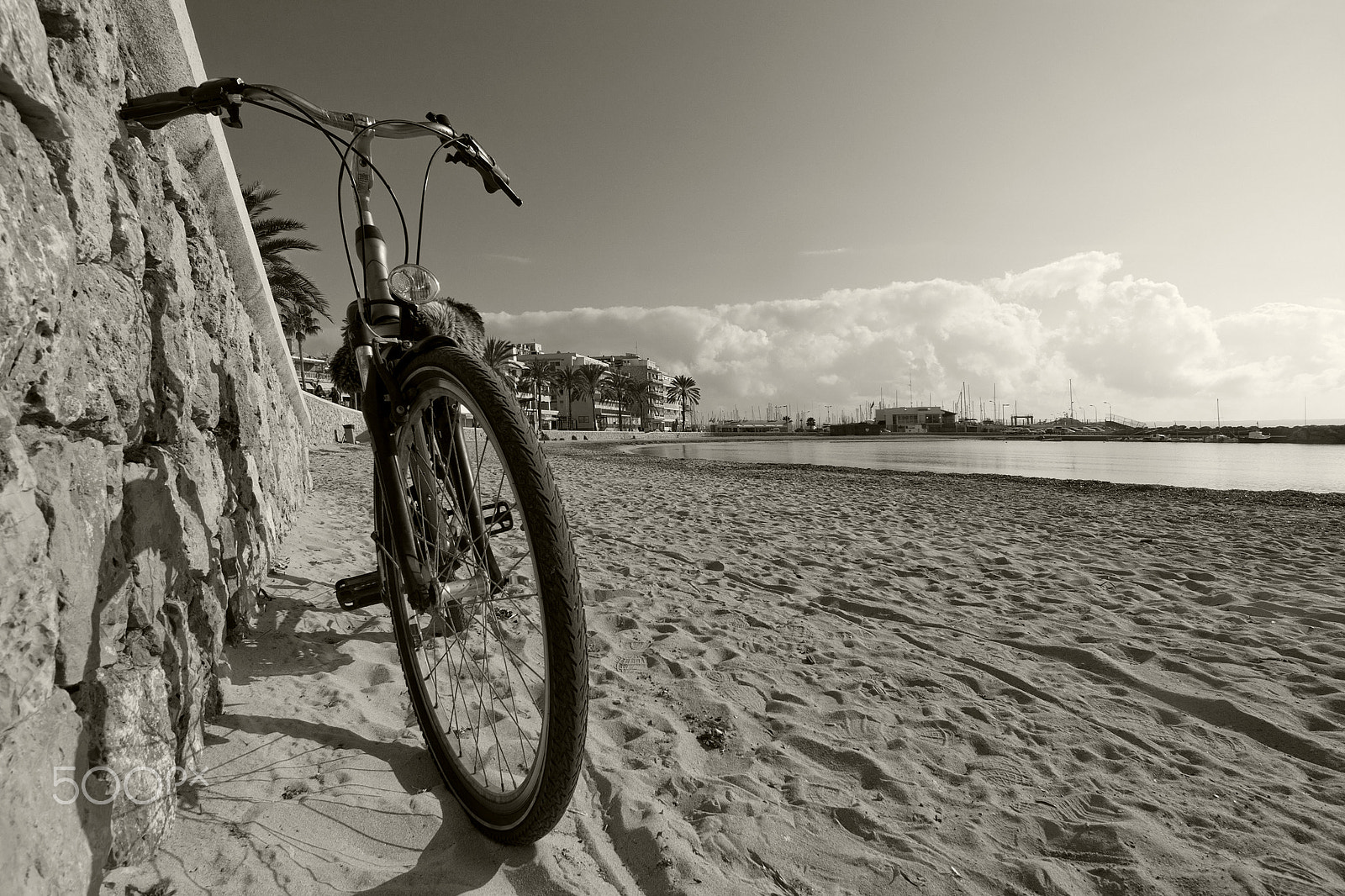 AF Zoom-Nikkor 28-80mm f/3.5-5.6D sample photo. Bike by sandy beach photography