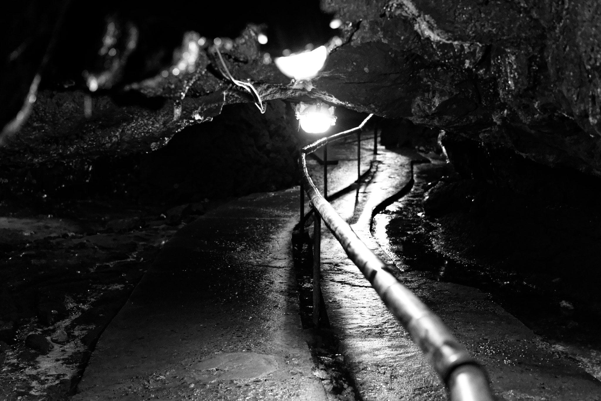 Sony a7R + Sony Sonnar T* FE 55mm F1.8 ZA sample photo. Cave photography