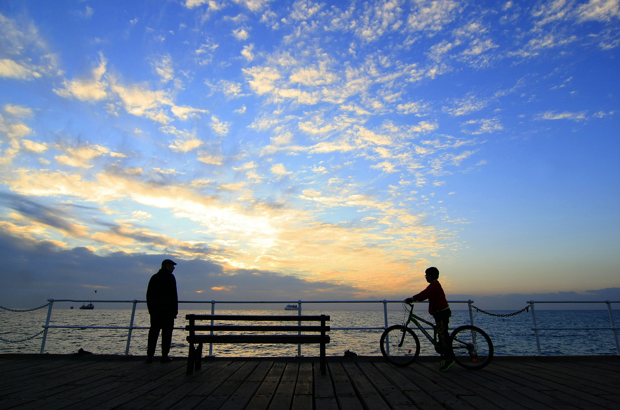 Tokina AT-X Pro 12-24mm F4 (IF) DX sample photo. Limassol pier photography