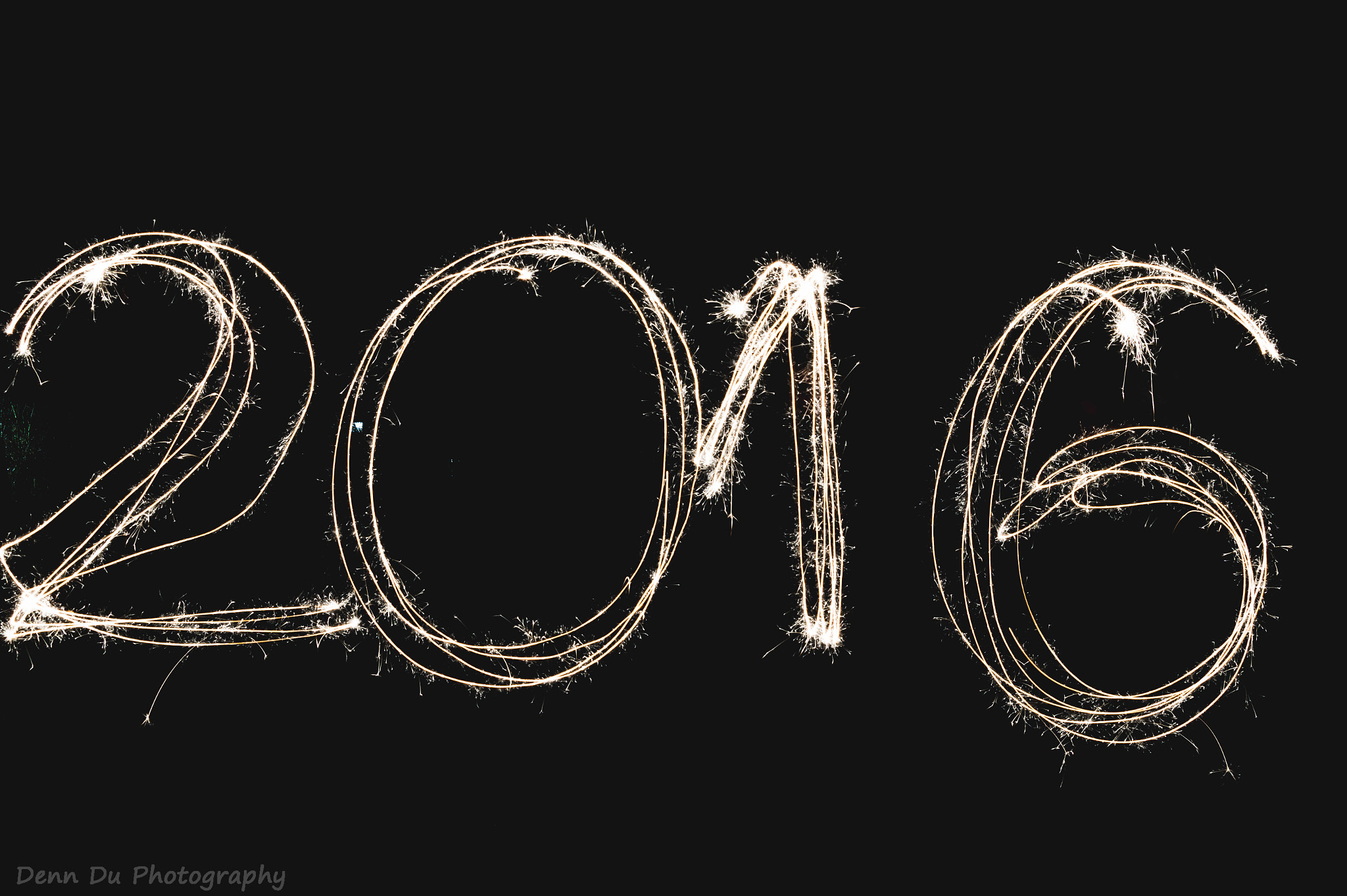 Tamron SP 24-70mm F2.8 Di VC USD sample photo. Lightpainting an silvester 2015 photography
