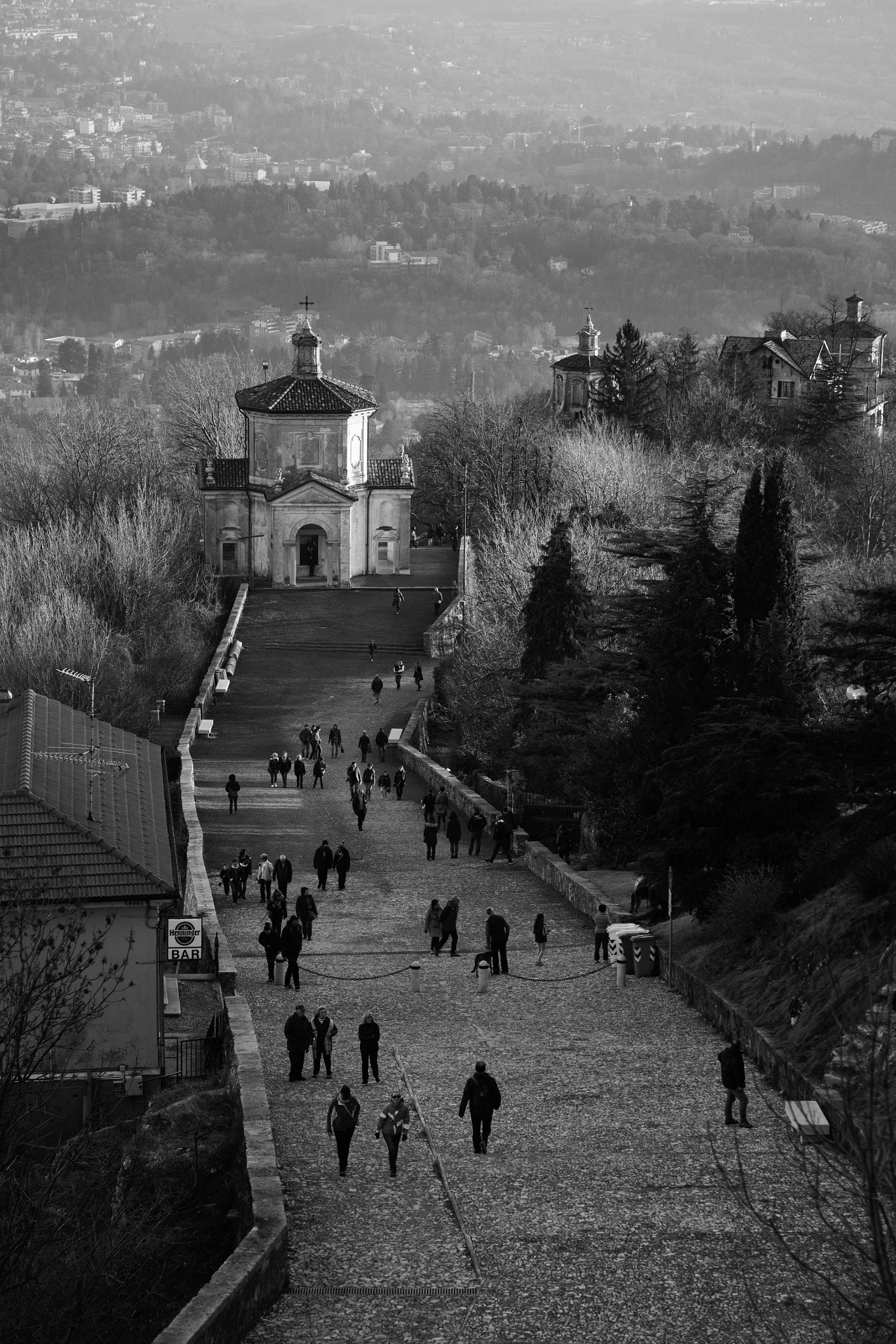 Leica Summicron-M 90mm f/2 (II) sample photo. Sacro monte varese 025.jpg photography