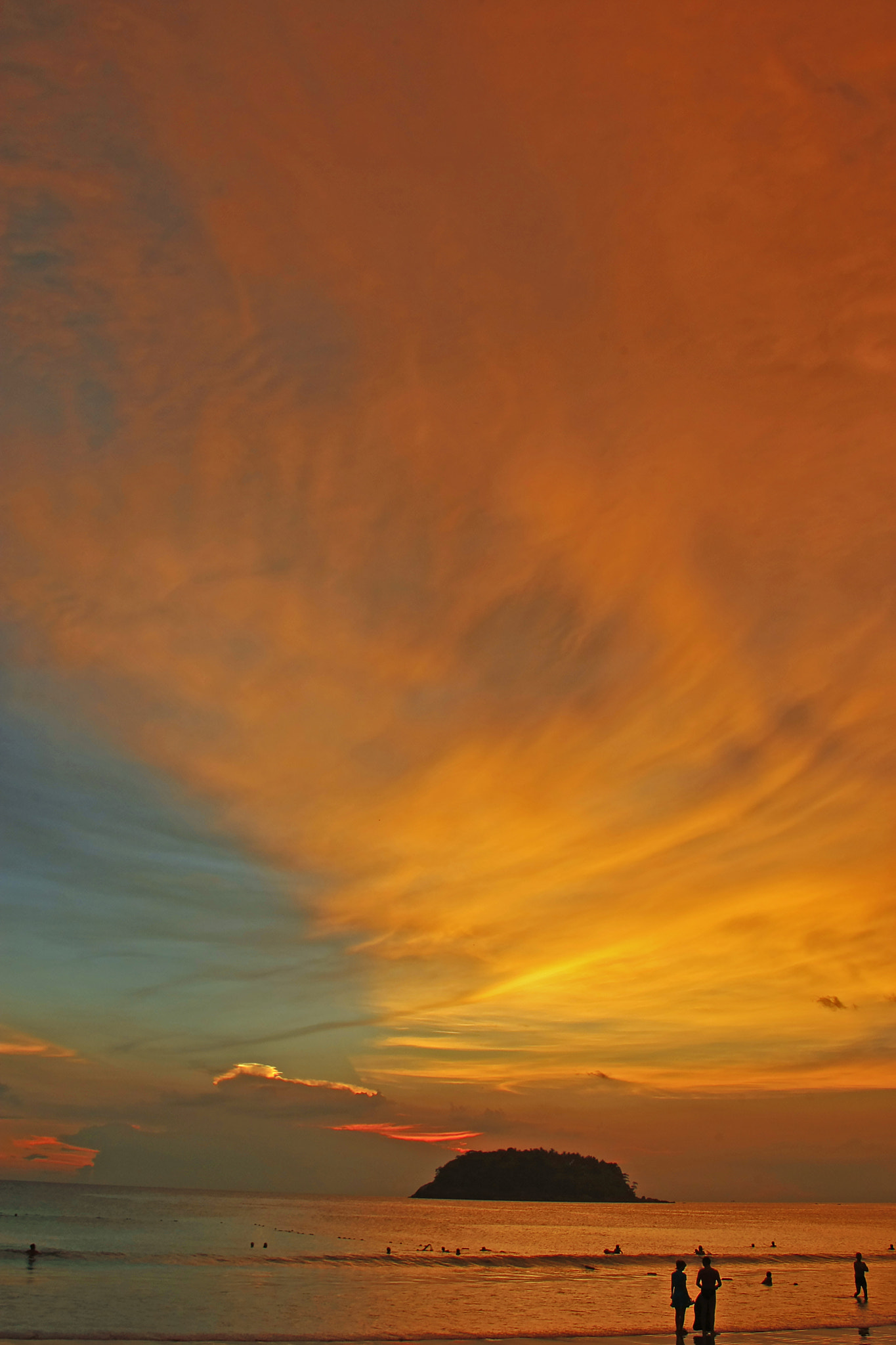 Canon EOS-1D Mark III sample photo. Fiery sky photography