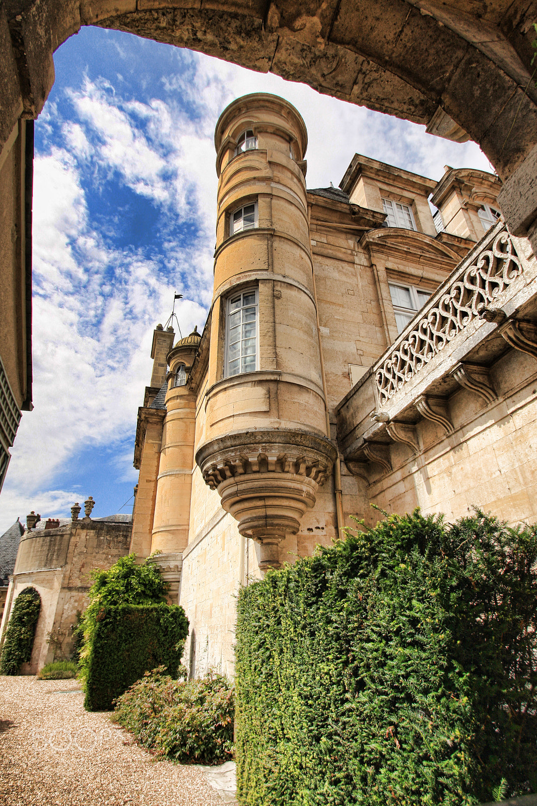 Sigma 10-20mm F3.5 EX DC HSM sample photo. Château d'anet photography