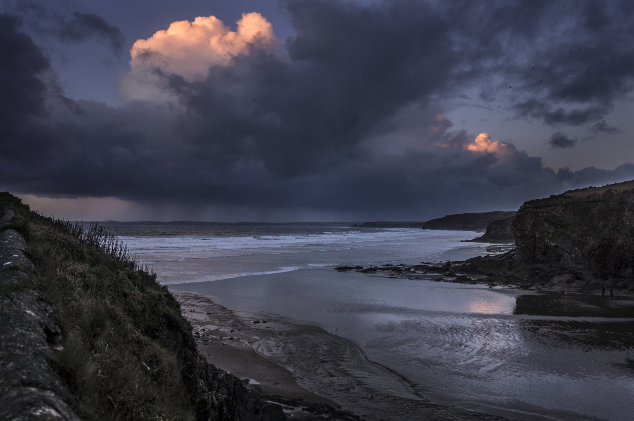 Sony Alpha NEX-7 + Sigma 19mm F2.8 EX DN sample photo. Little haven storm photography