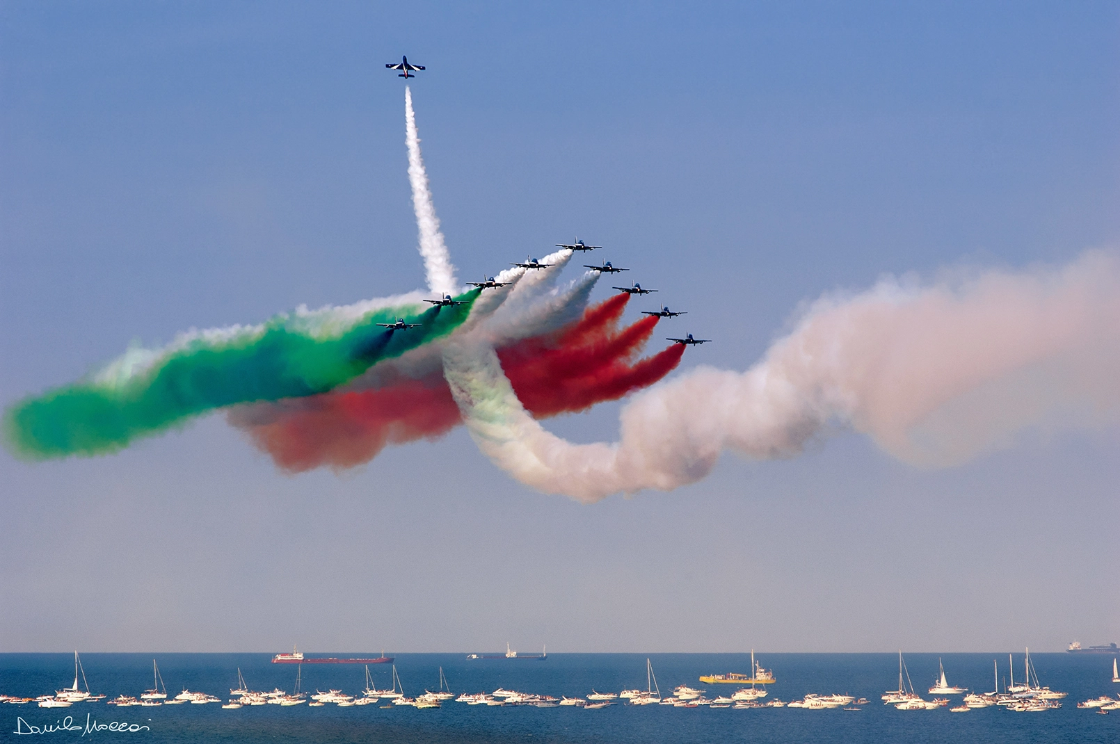 Nikon D70 sample photo. Spettacolo nel cielo photography