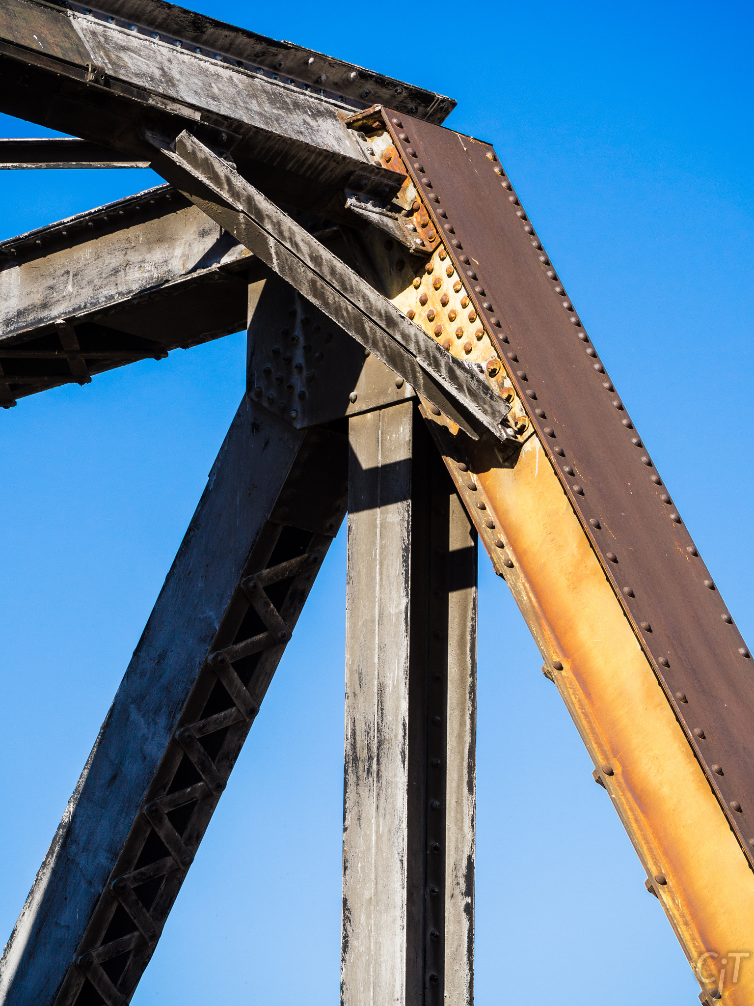 Panasonic Lumix G Vario 45-200mm F4-5.6 OIS sample photo. Old train bridge photography