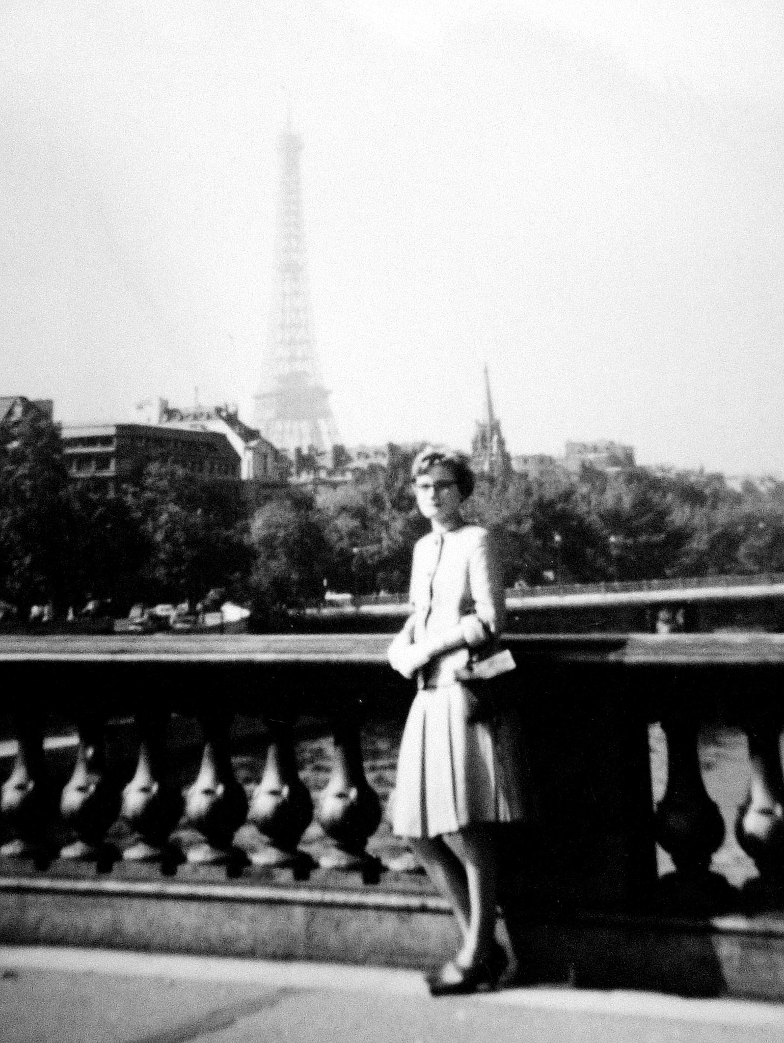 Fujifilm FinePix S20Pro sample photo. Paris 1962 photography