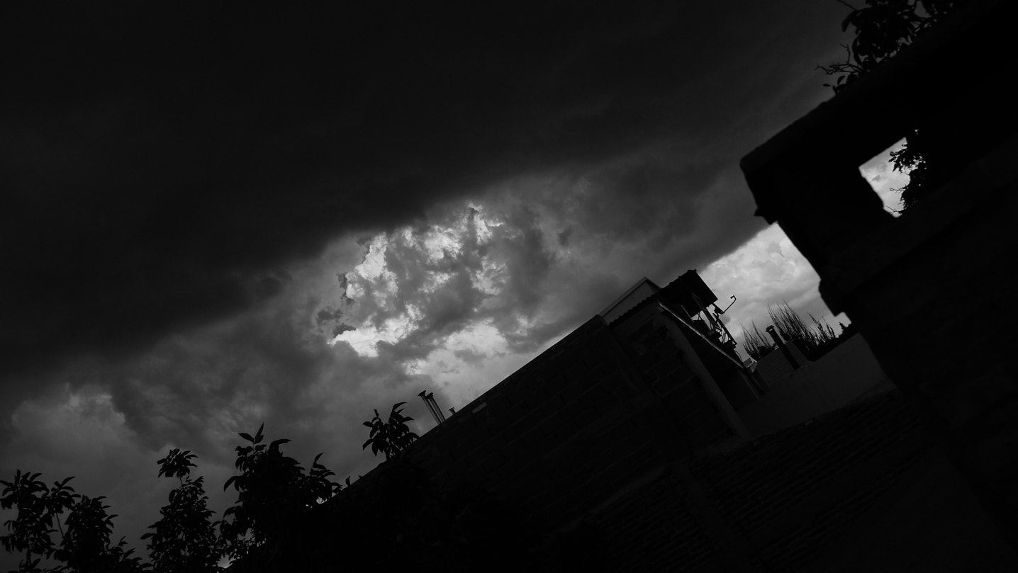 Sony Alpha DSLR-A580 sample photo. Silver fork sky photography