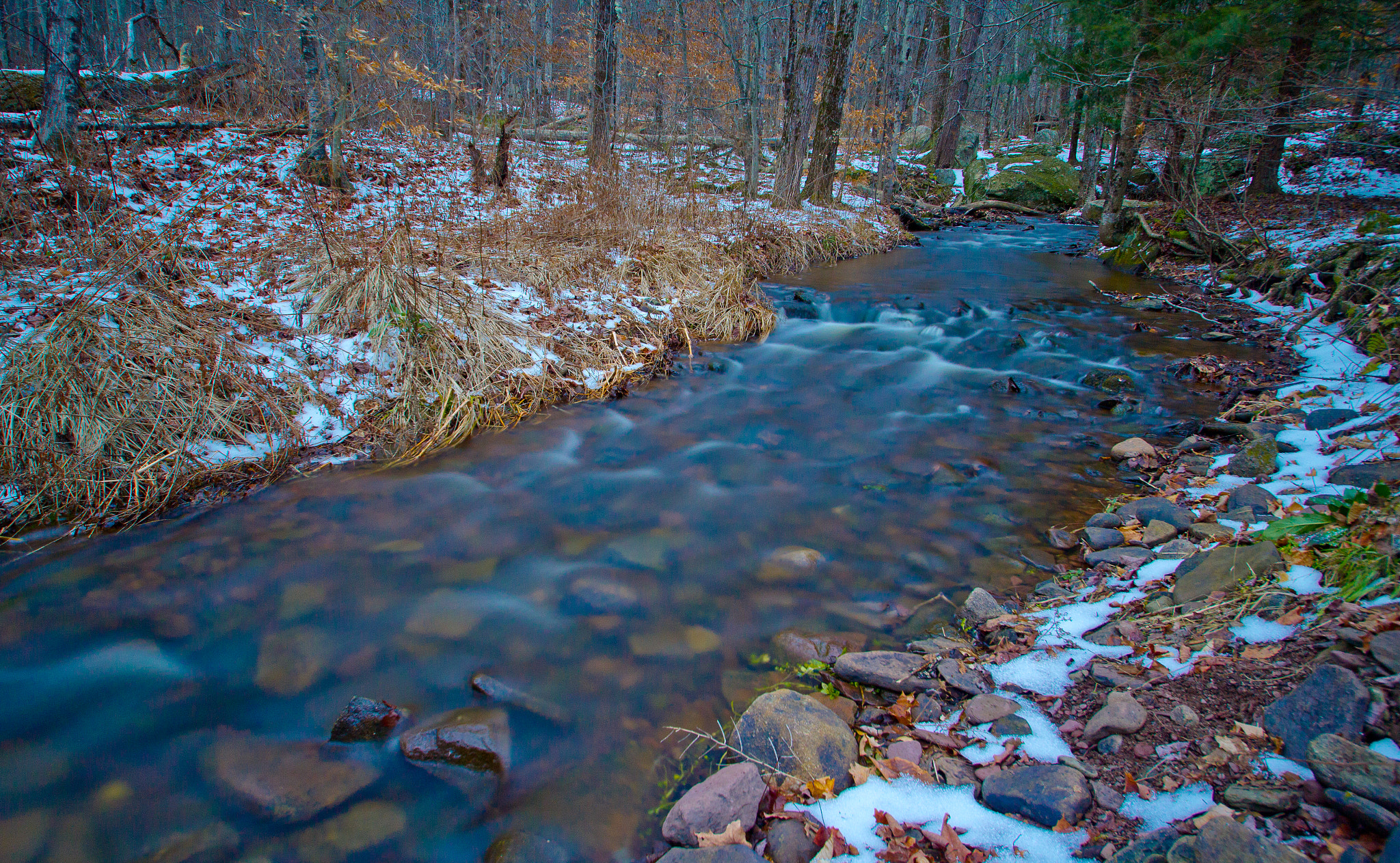 Sigma 10-20mm F3.5 EX DC HSM sample photo. Flowing into a new year photography