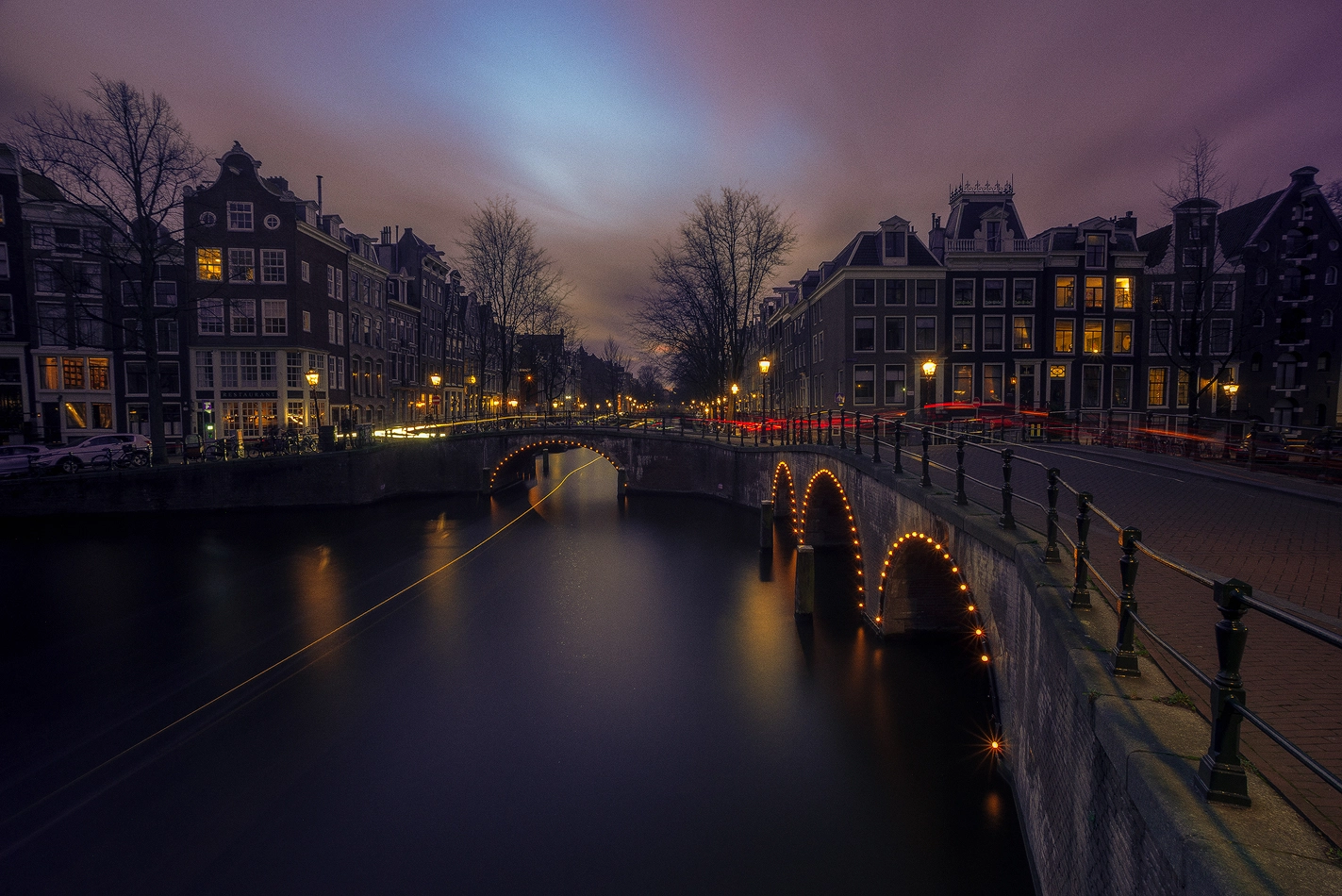 Nikon D610 + AF Nikkor 18mm f/2.8D sample photo. Amsterdam by night photography