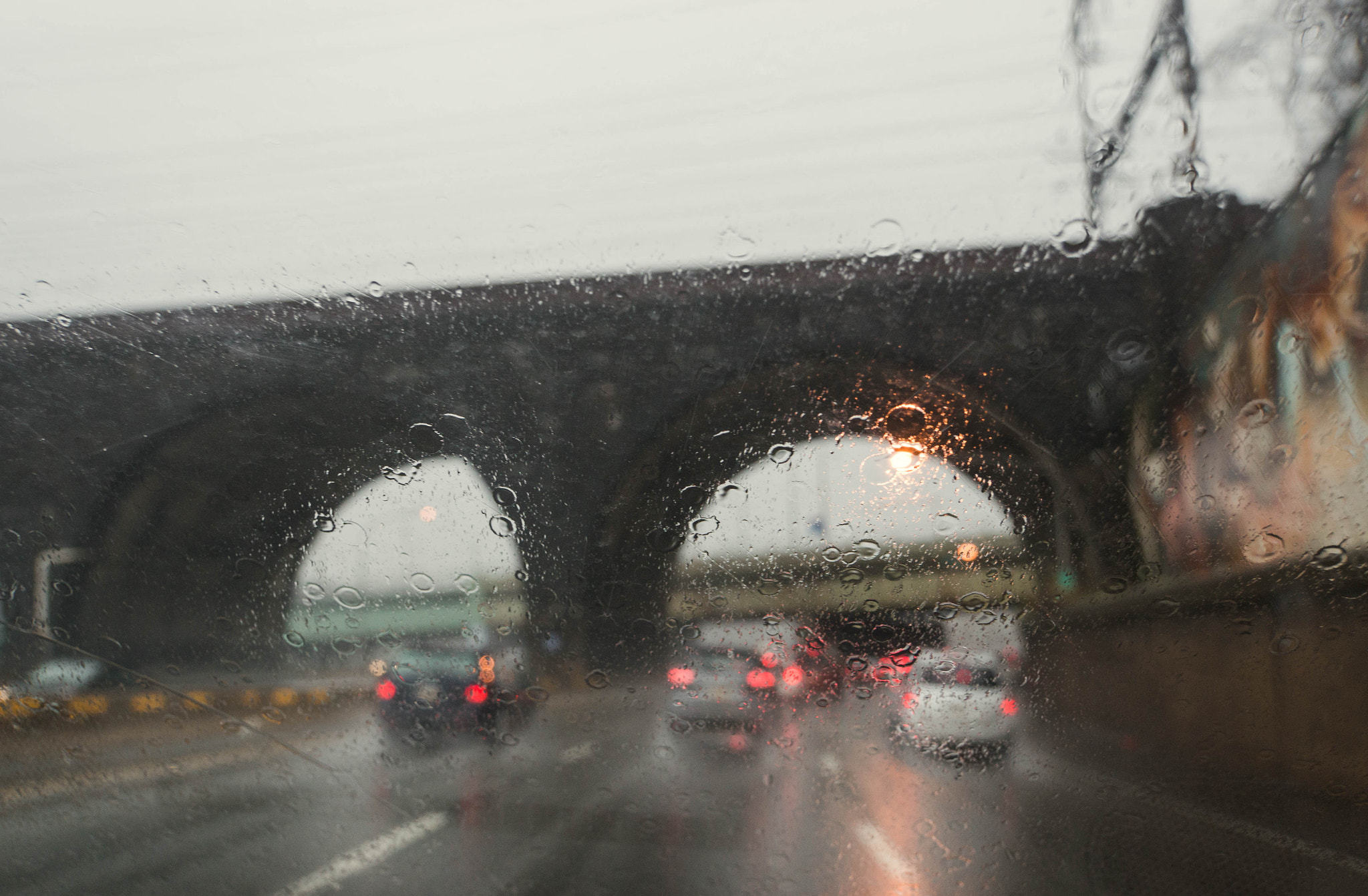 Sony E 18-200mm F3.5-6.3 OSS LE sample photo. Rainy day photography
