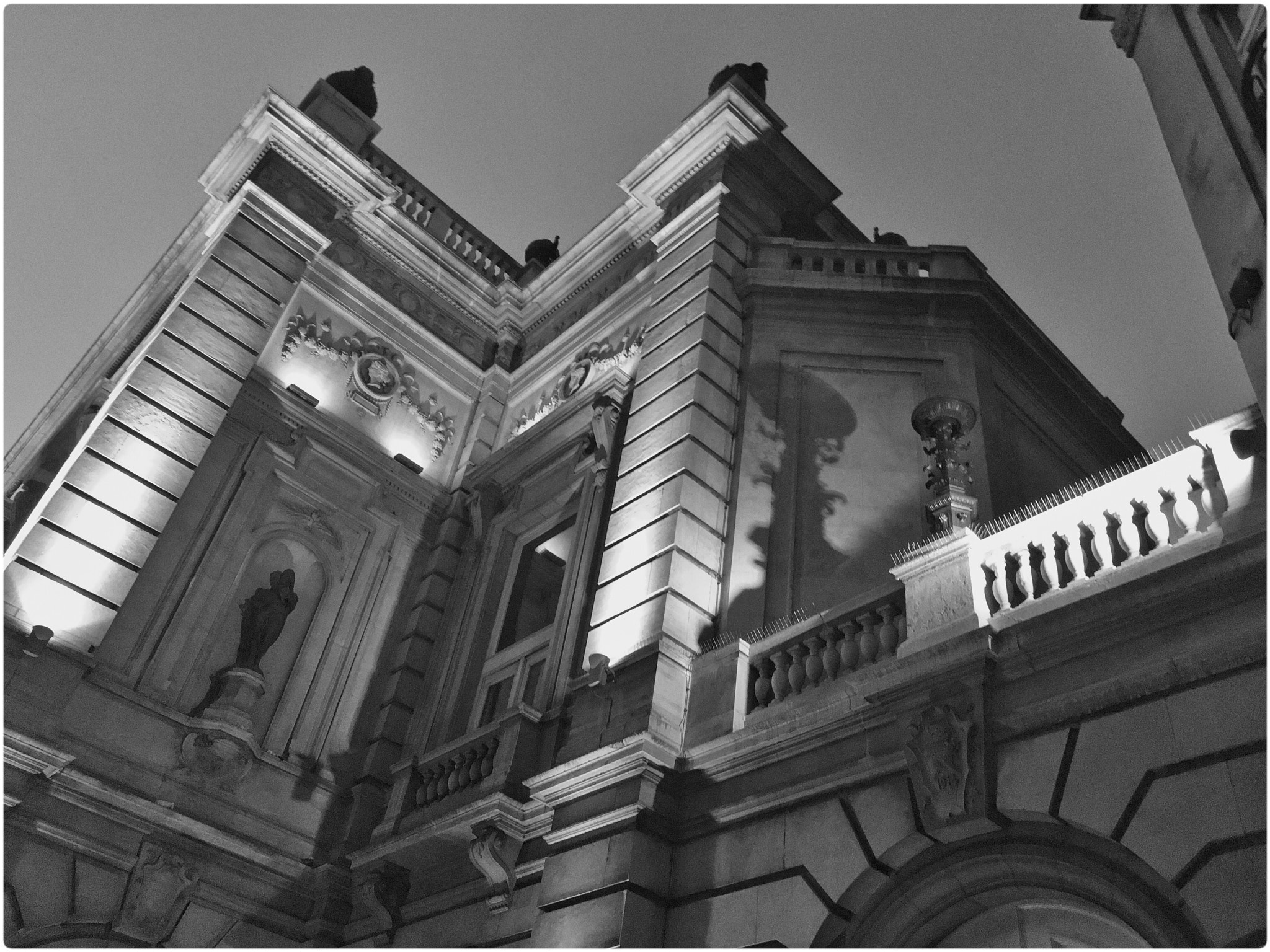 Jag.gr 645 PRO Mk III for iOS sample photo. Evening in leuven - belgium photography