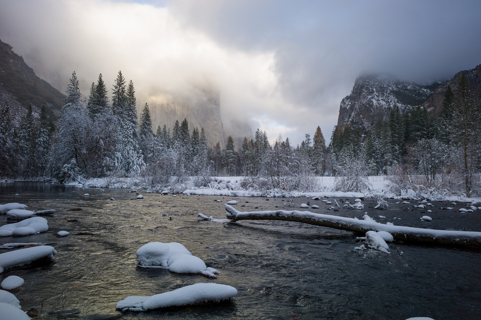 Leica M9 + Leica Elmar-M 24mm F3.8 ASPH sample photo. Yosemite (of ) photography