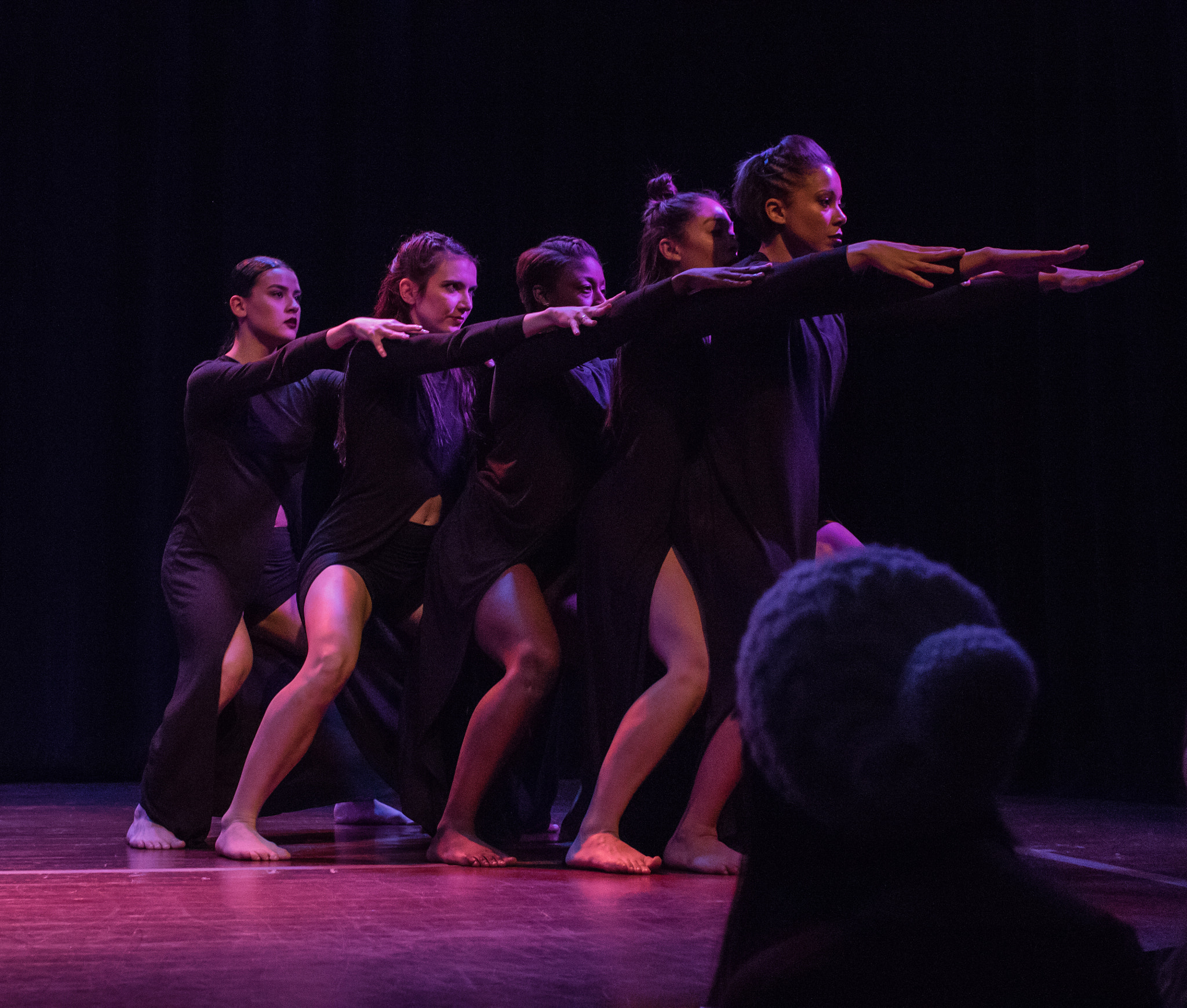 Canon EF 35mm F1.4L USM sample photo. New moves choreographic competition photography