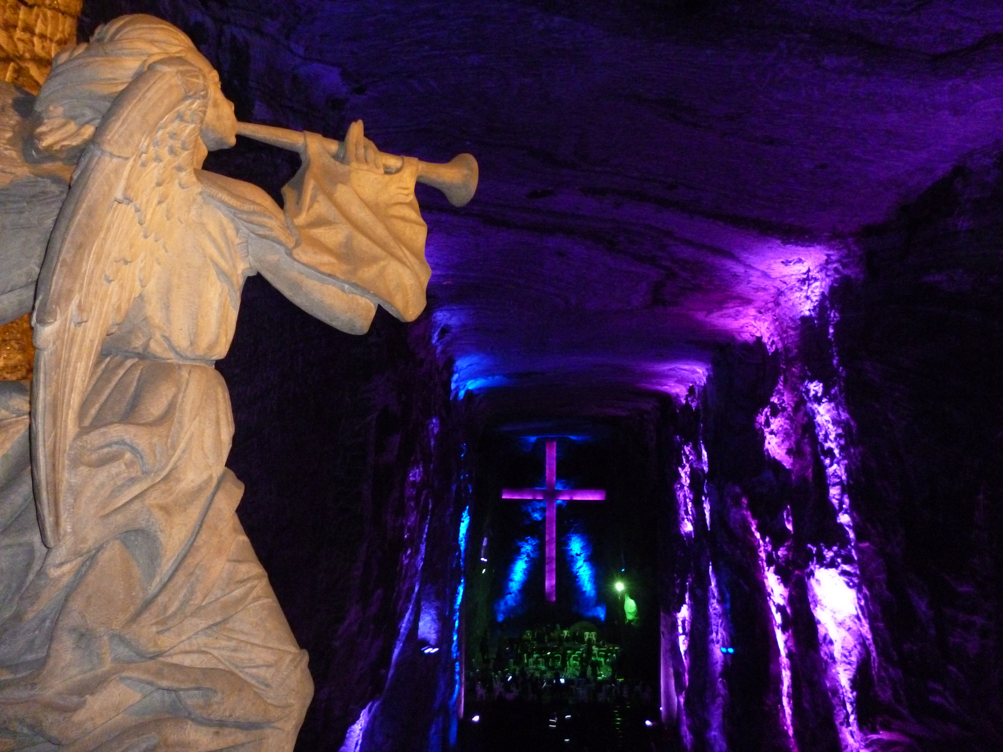 Panasonic DMC-FH2 sample photo. Salt cathedral of zipaquirá photography