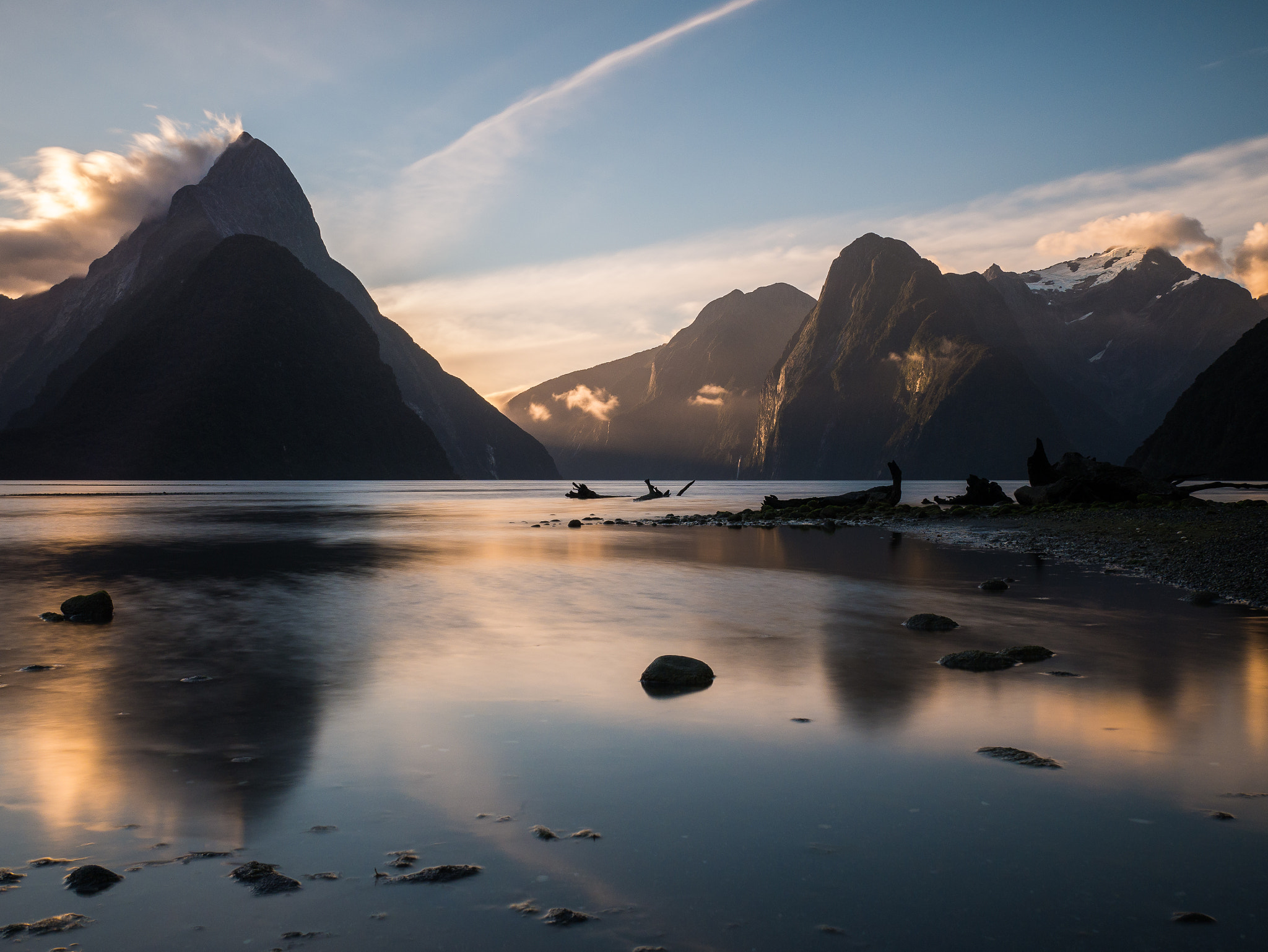 Panasonic Lumix DMC-GX7 sample photo. Sunray through milford sound photography