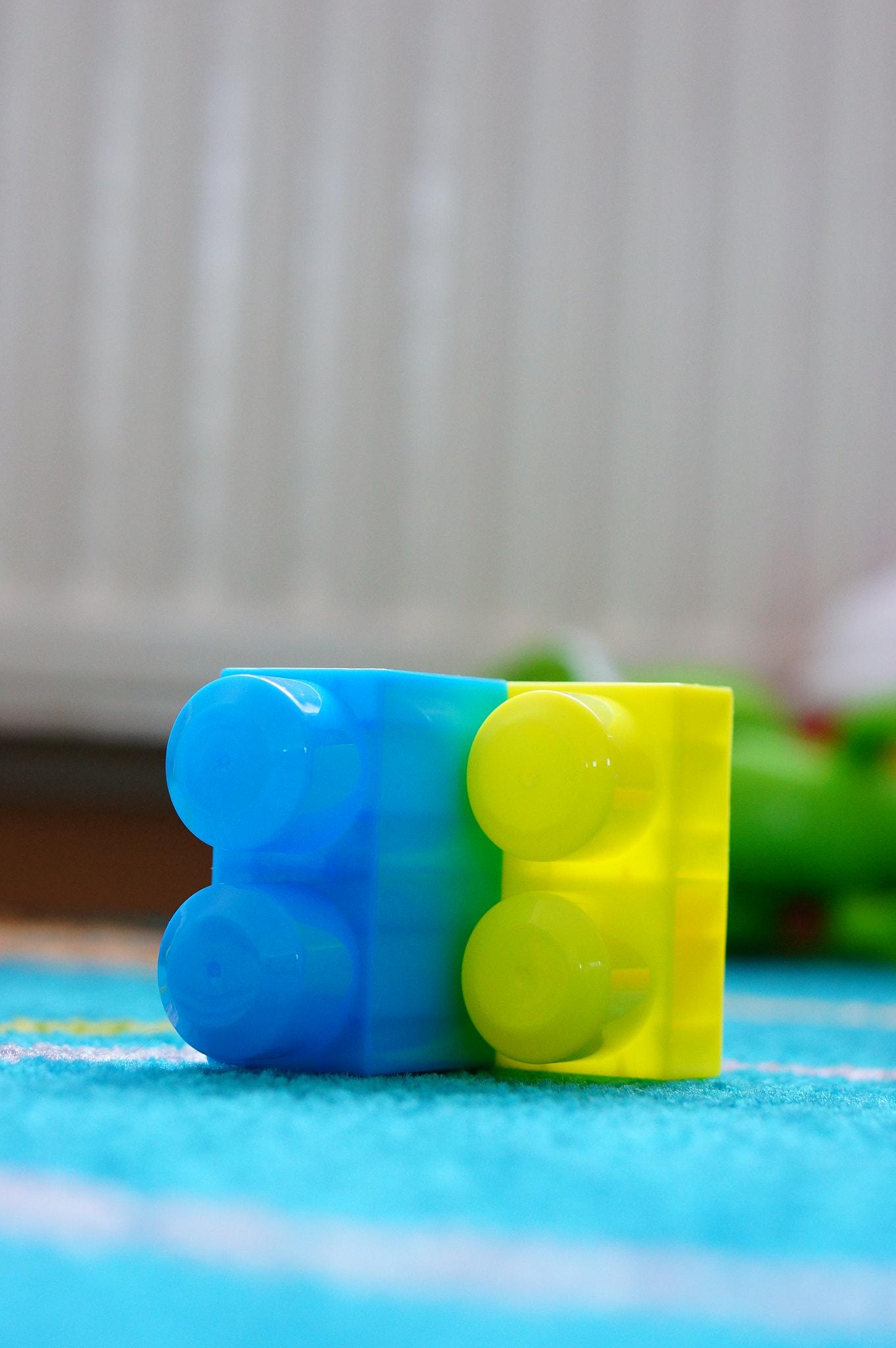 Sony Alpha NEX-5N + Sony E 50mm F1.8 OSS sample photo. Toy blocks photography