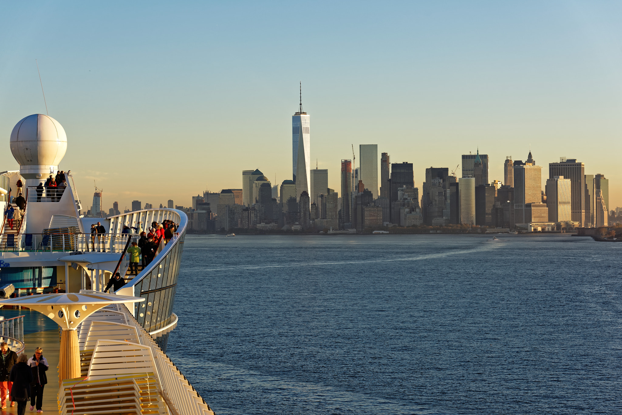 Tamron SP 70-200mm F2.8 Di VC USD sample photo. Arriving new york city by ship photography