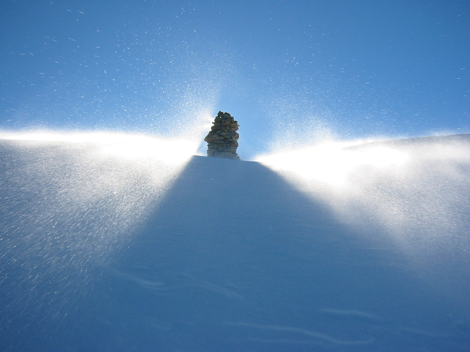 Canon DIGITAL IXUS V2 sample photo. Schnee im wind photography