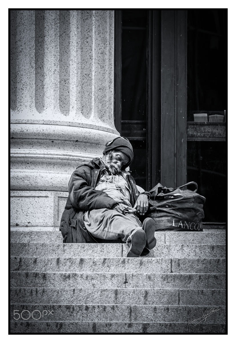 Sigma 18-200mm F3.5-6.3 DC OS HSM sample photo. Homeless man photography