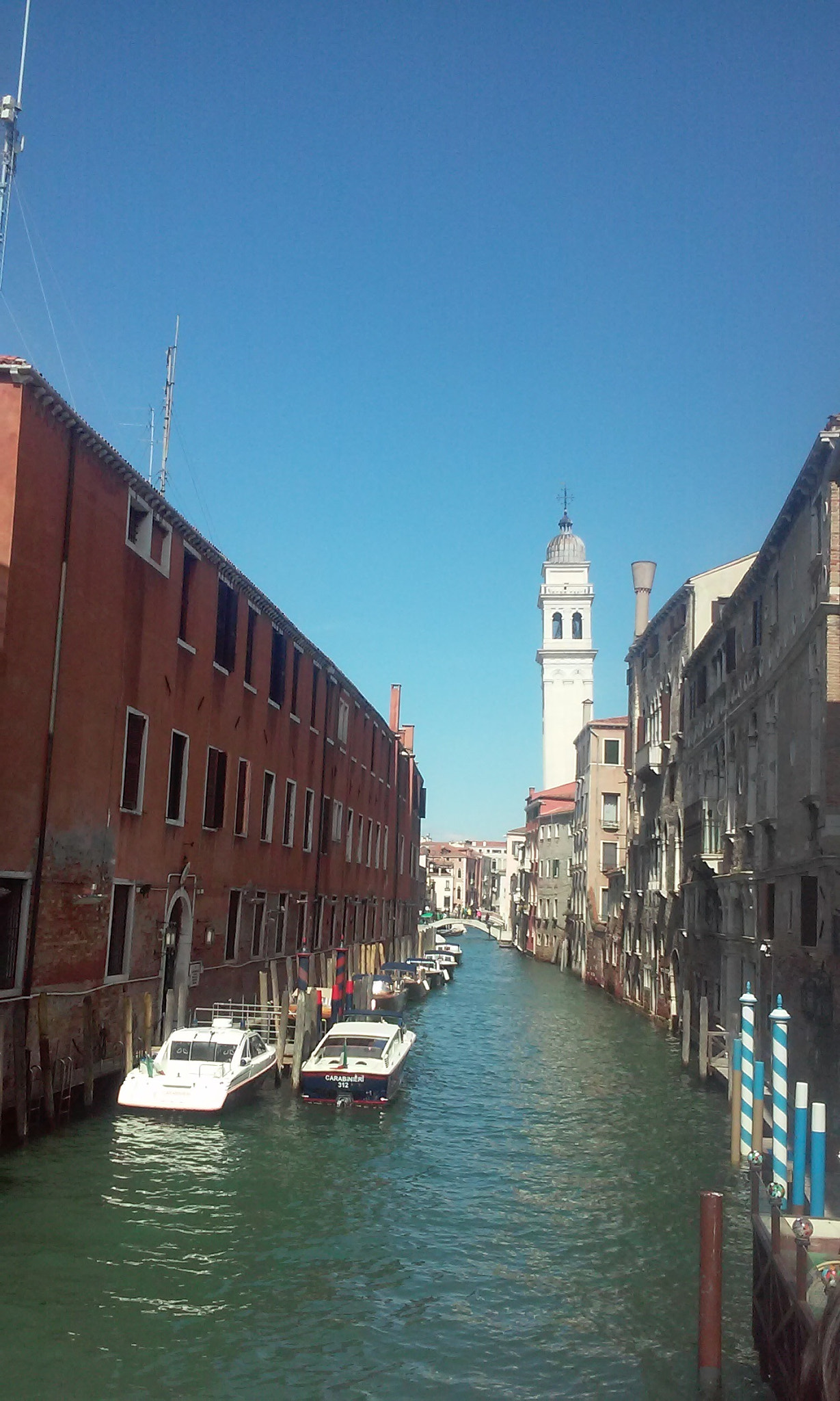 LG L80 SINGLE sample photo. Venice photography