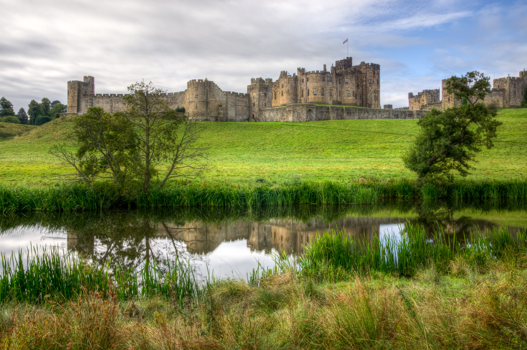 Sony SLT-A65 (SLT-A65V) + Tamron SP 24-70mm F2.8 Di VC USD sample photo. Alnwick castle and river photography