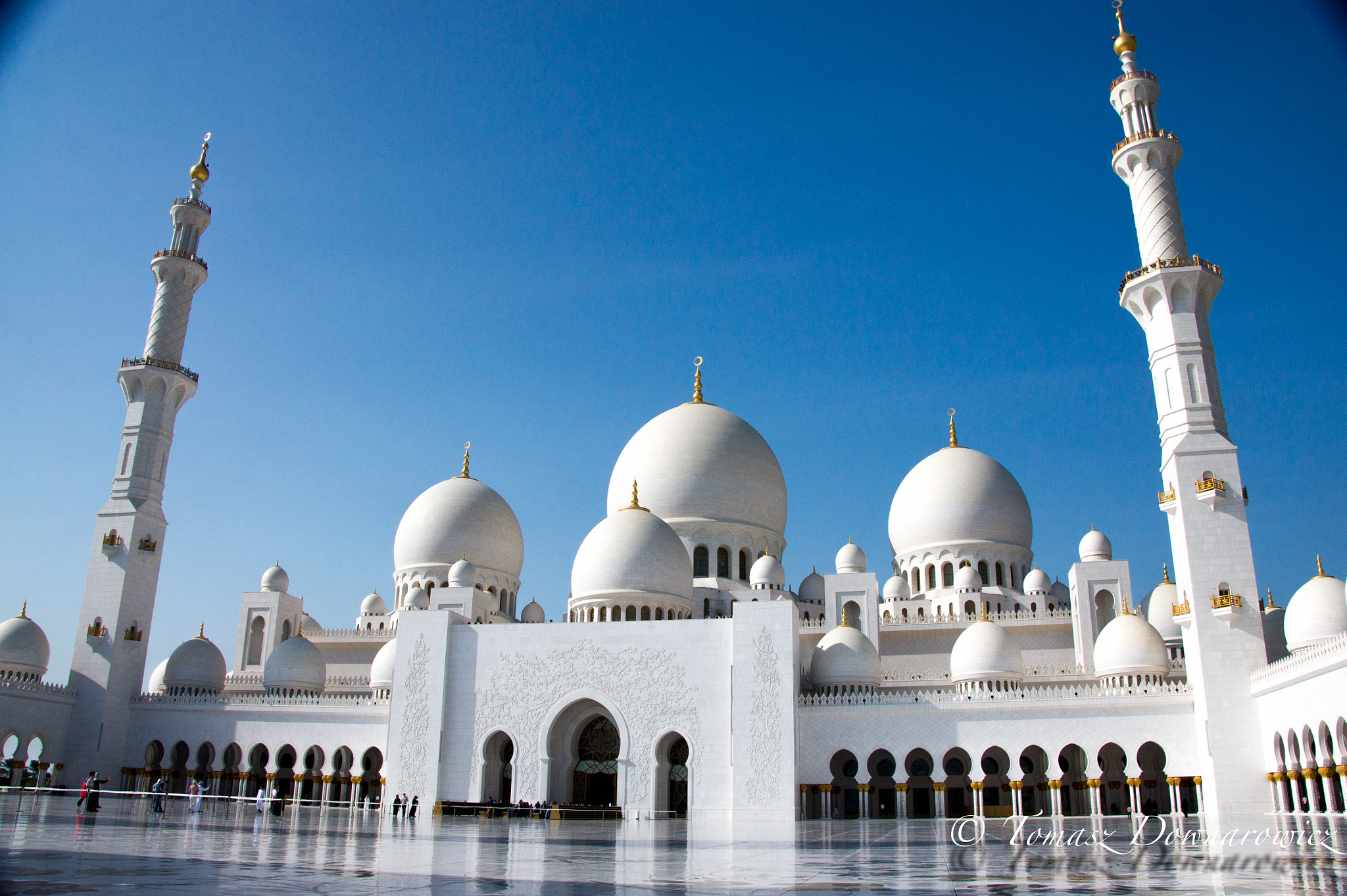 Sony Alpha DSLR-A550 sample photo. The mosque photography