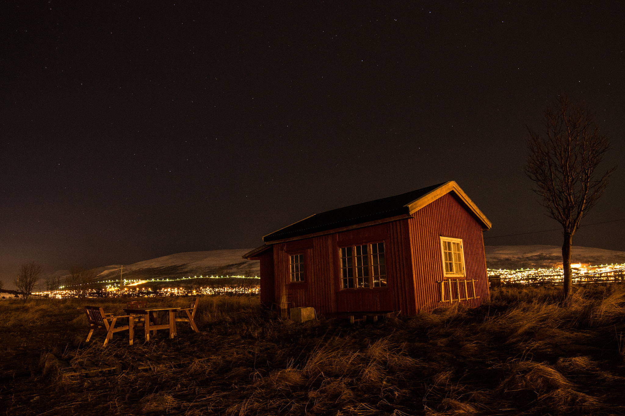 Samyang 14mm F2.8 ED AS IF UMC sample photo. Old house by the sea photography