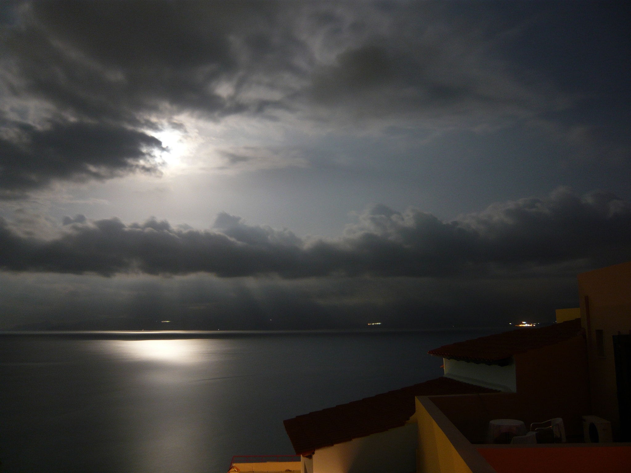 Panasonic DMC-FX55 sample photo. Crete at night photography