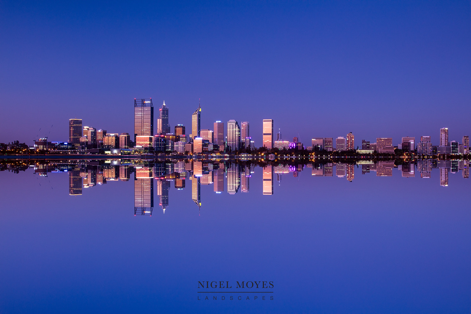 Canon EOS 5DS R + Canon EF 16-35mm F2.8L USM sample photo. Perth skyline photography