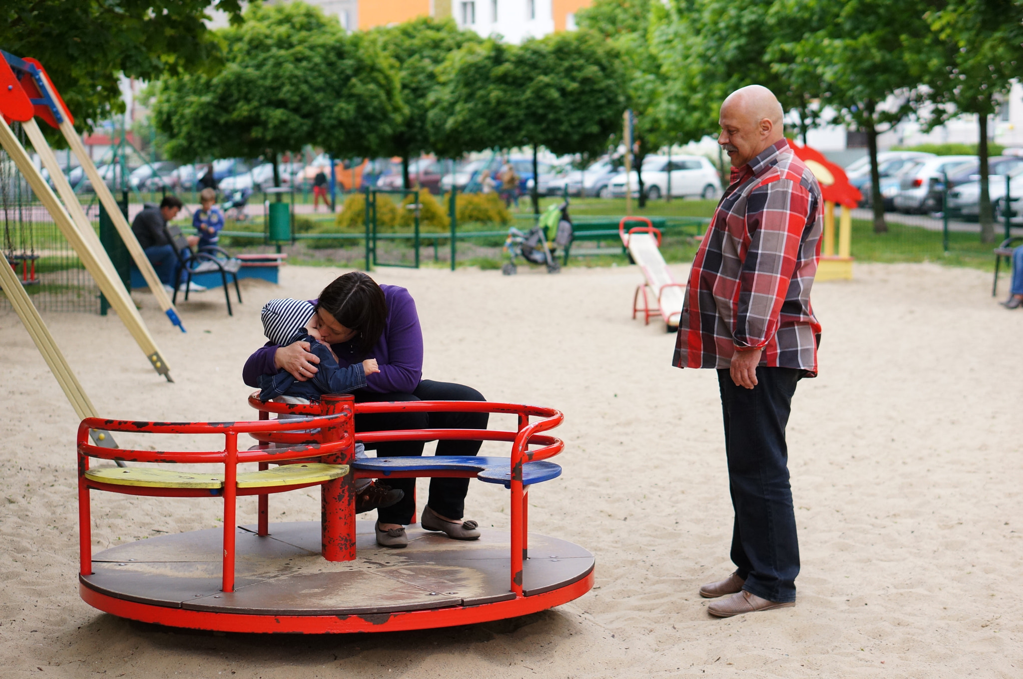 Sony Alpha NEX-5N + Sony E 50mm F1.8 OSS sample photo. Play ground roundabout photography