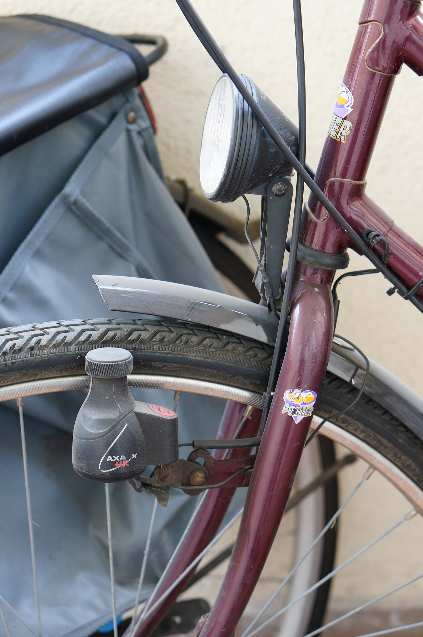 Sony Alpha NEX-6 + Sony E 50mm F1.8 OSS sample photo. Bicycle detail photography