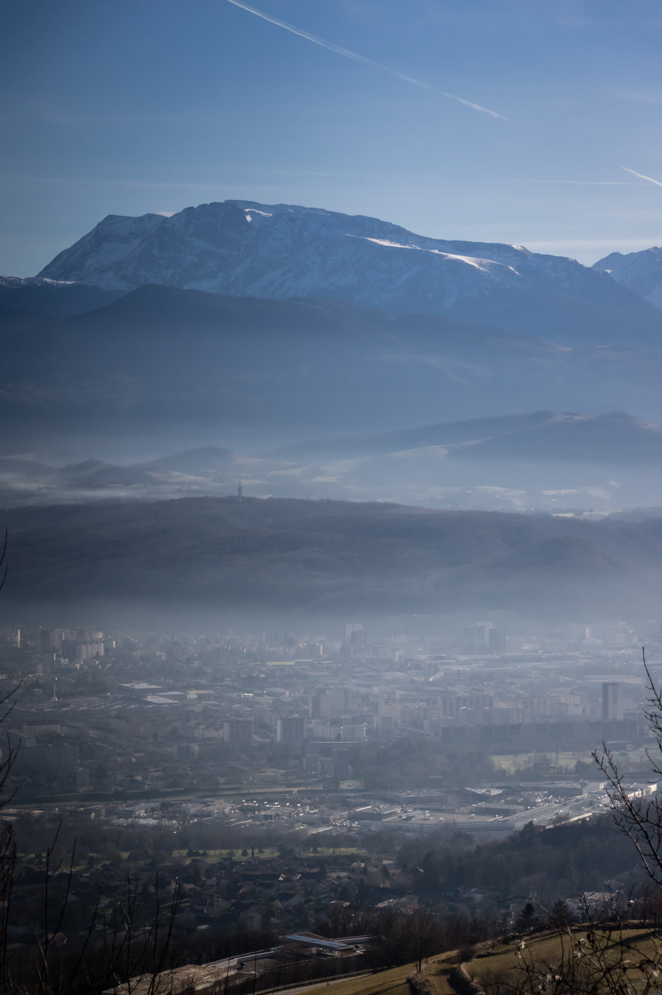 Pentax smc DA 18-270mm F3.5-6.3 ED SDM sample photo. Grenoble photography