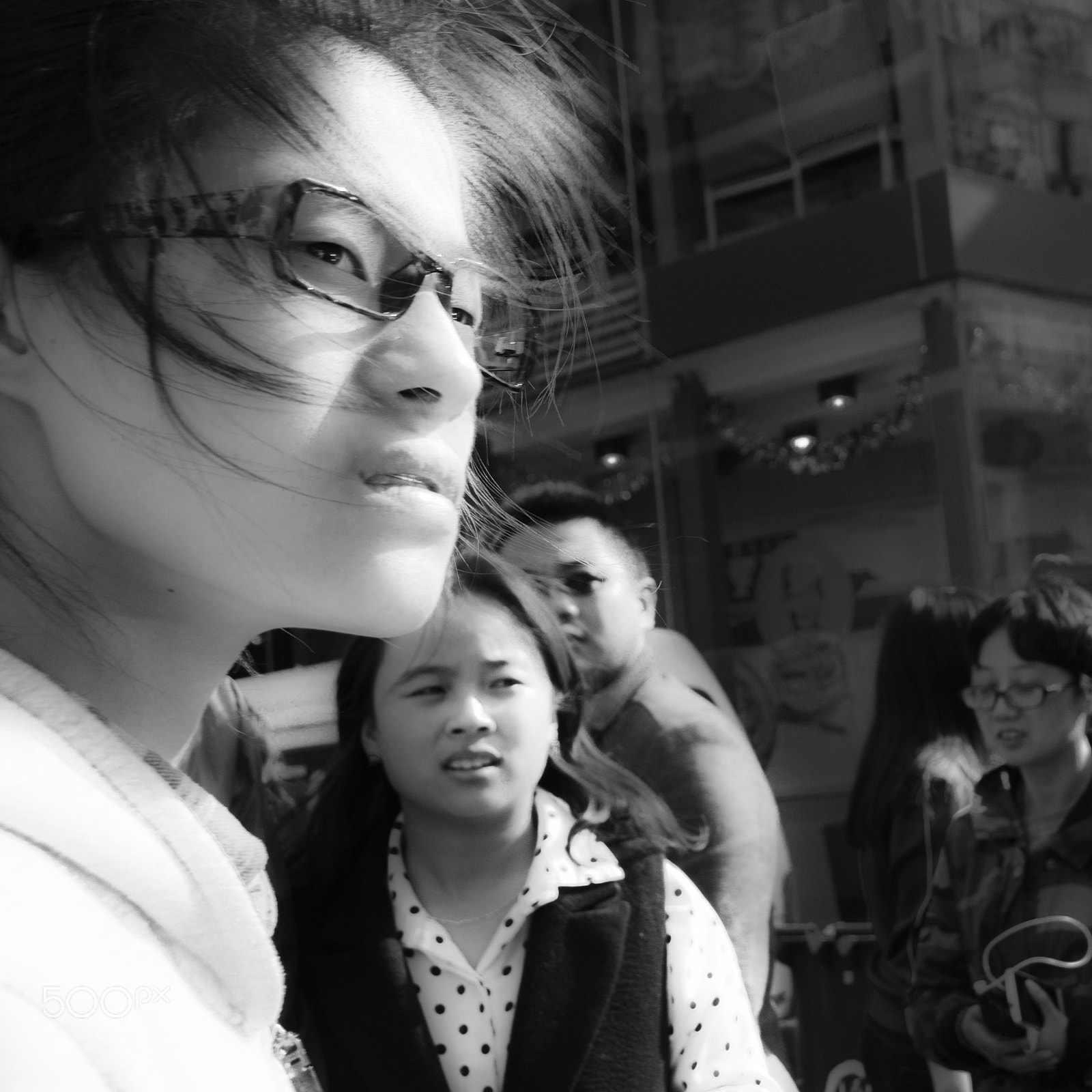 Sony Alpha DSLR-A550 sample photo. The girl in the wind photography