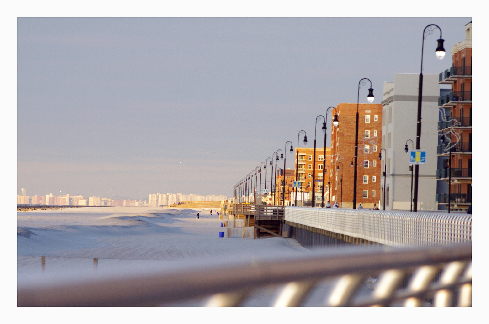 Pentax K-x sample photo. Winter long beach photography
