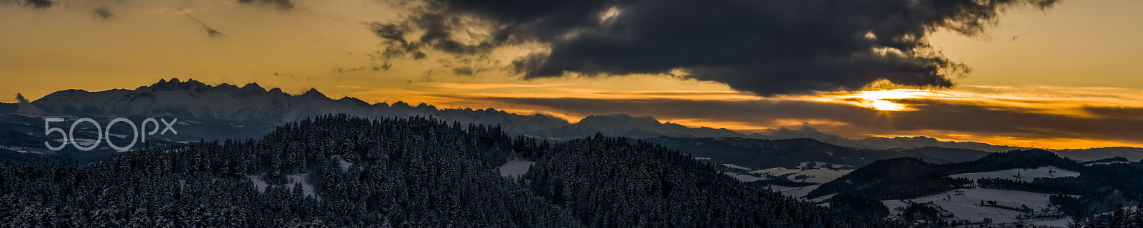 Pentax smc DA 55-300mm F4.0-5.8 ED sample photo. Panorama of the tatra mountains photography