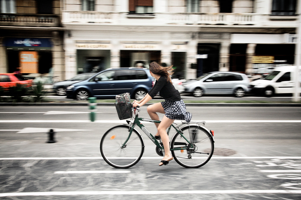 La chica de la bici by Juanjo Aza on 500px.com