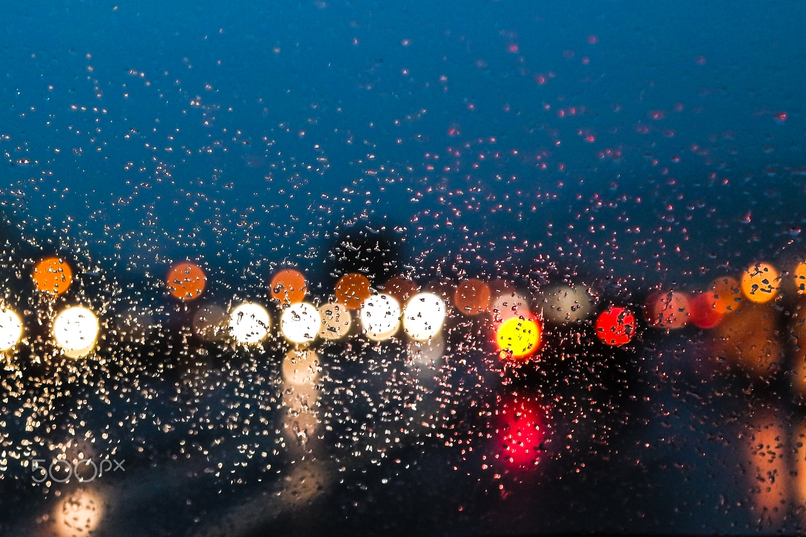 Samsung NX3000 + NX 18-55mm F3.5-5.6 sample photo. Rainy highway photography