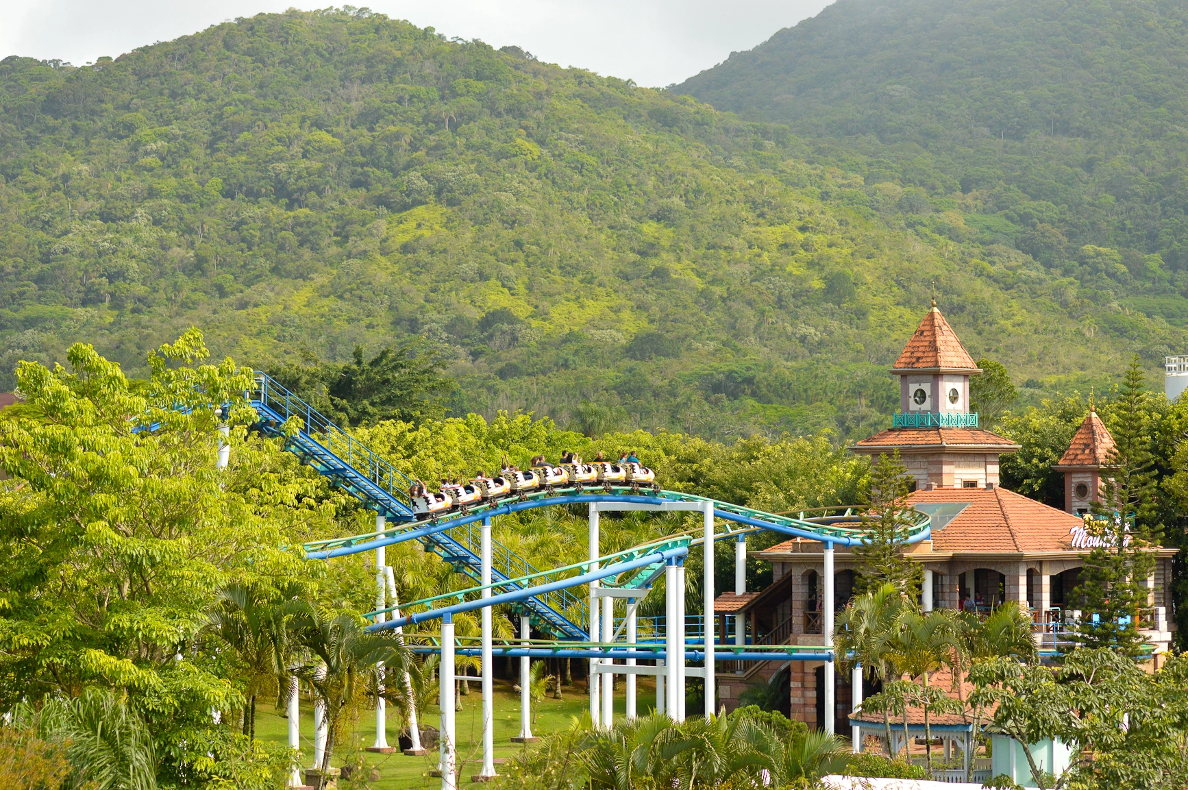 AF Zoom-Nikkor 28-70mm f/3.5-4.5D sample photo. Beto carrero world photography