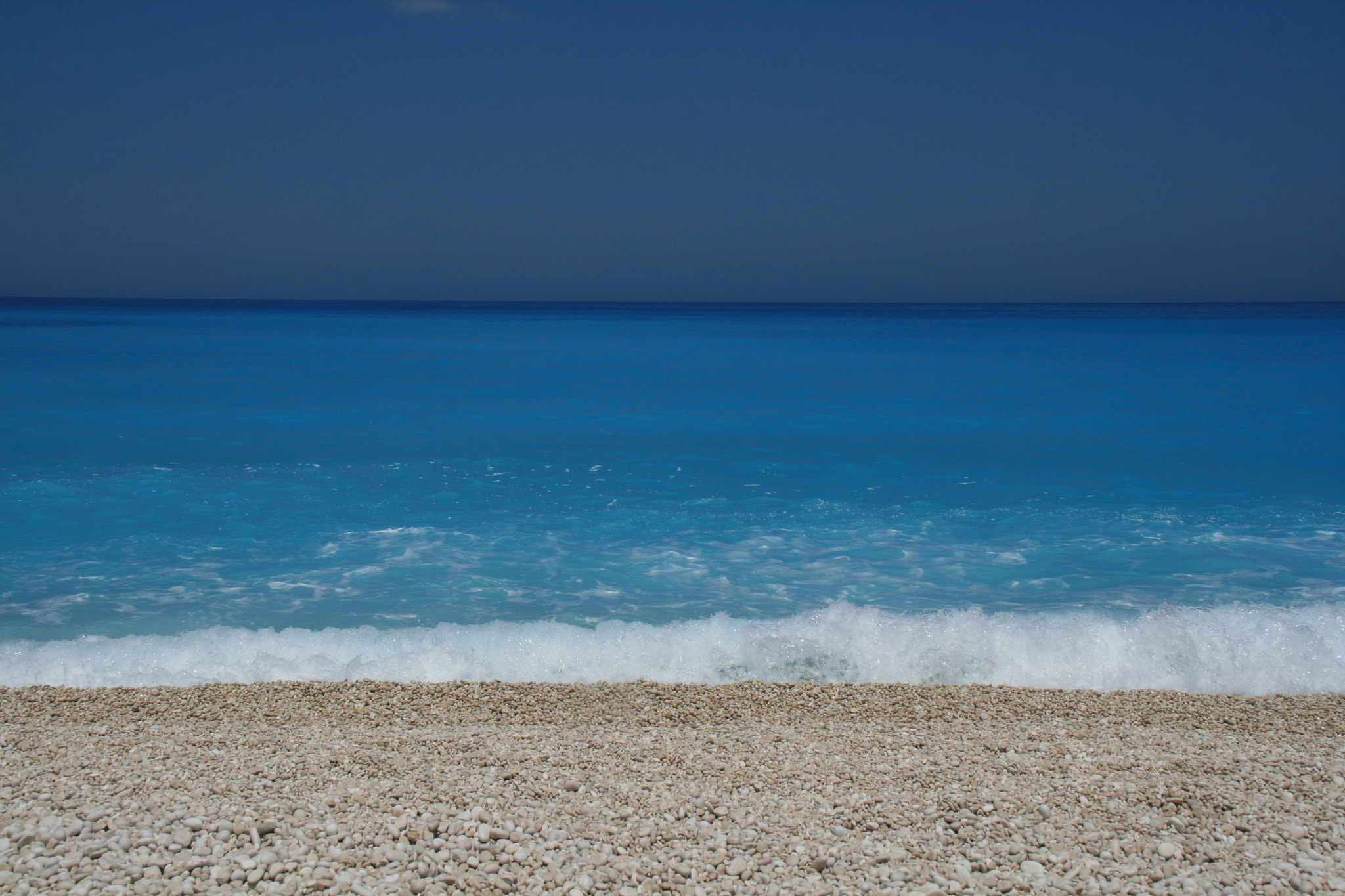 Canon EF-S 18-200mm F3.5-5.6 IS sample photo. Ionianblues.jpg photography
