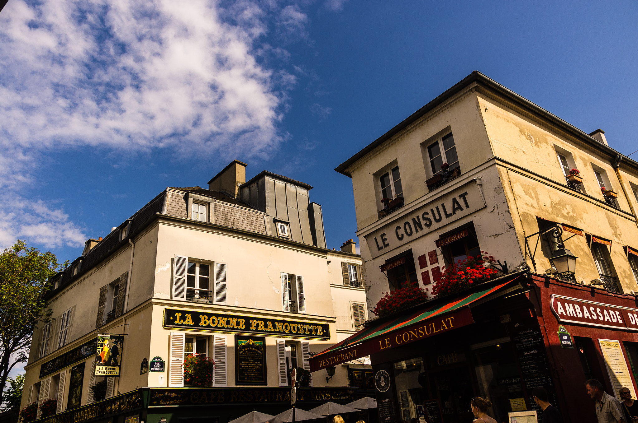 Pentax K-r sample photo. Montmartre. mercado photography