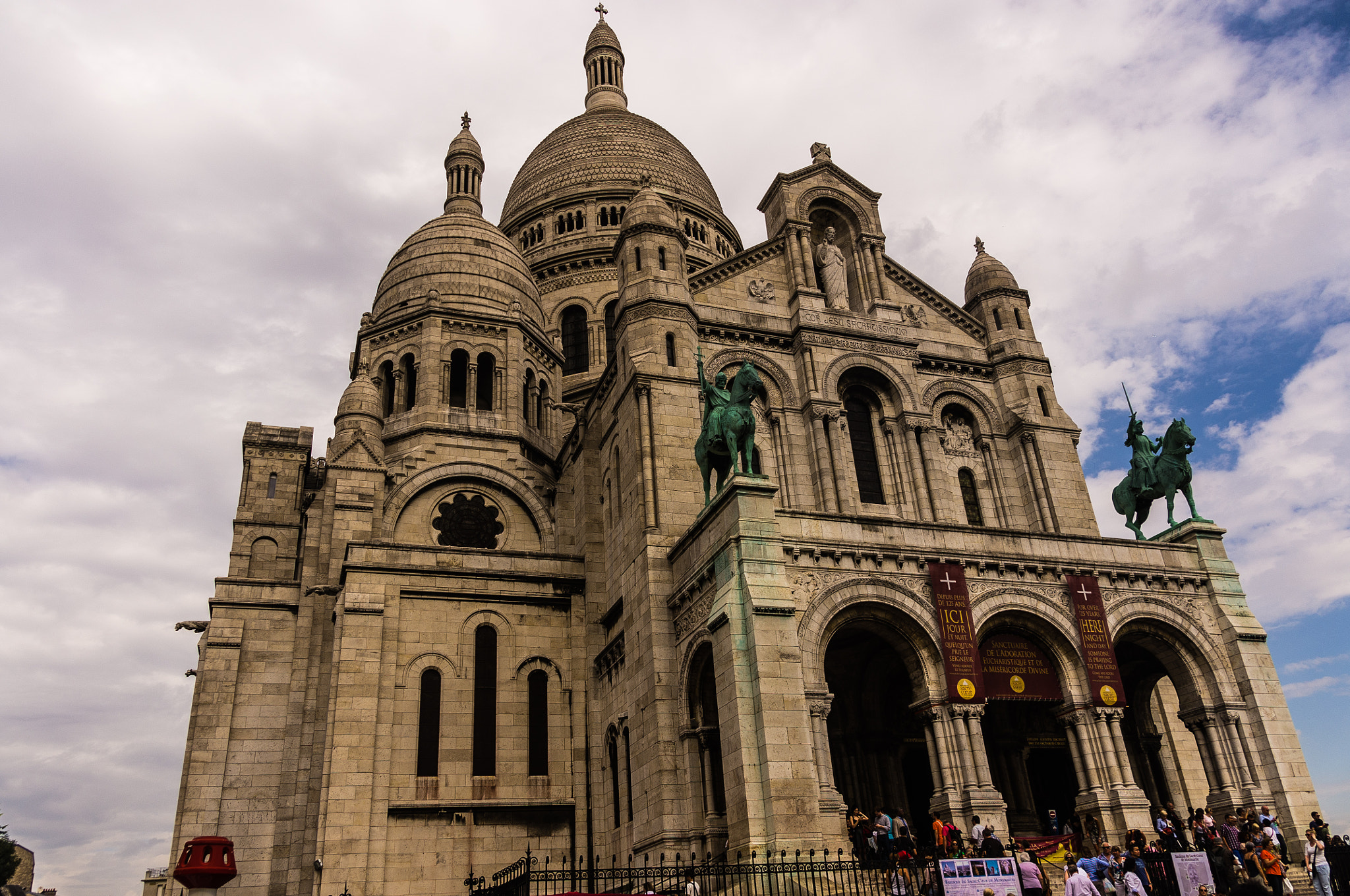 Pentax K-r sample photo. Sacré coeur i photography