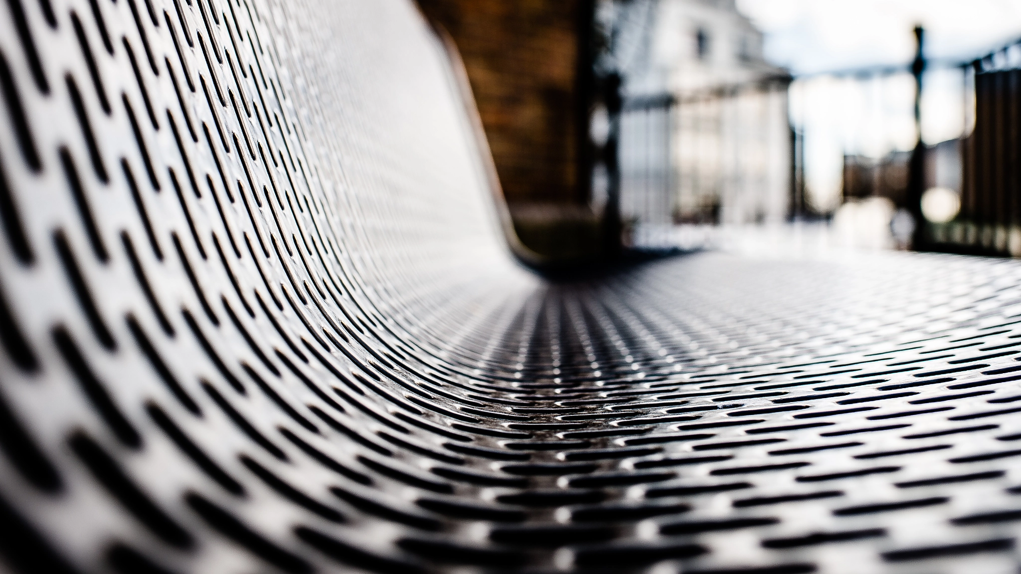 Nikon Df + Nikon AF-S Nikkor 35mm F1.4G sample photo. Somewhere to sit photography