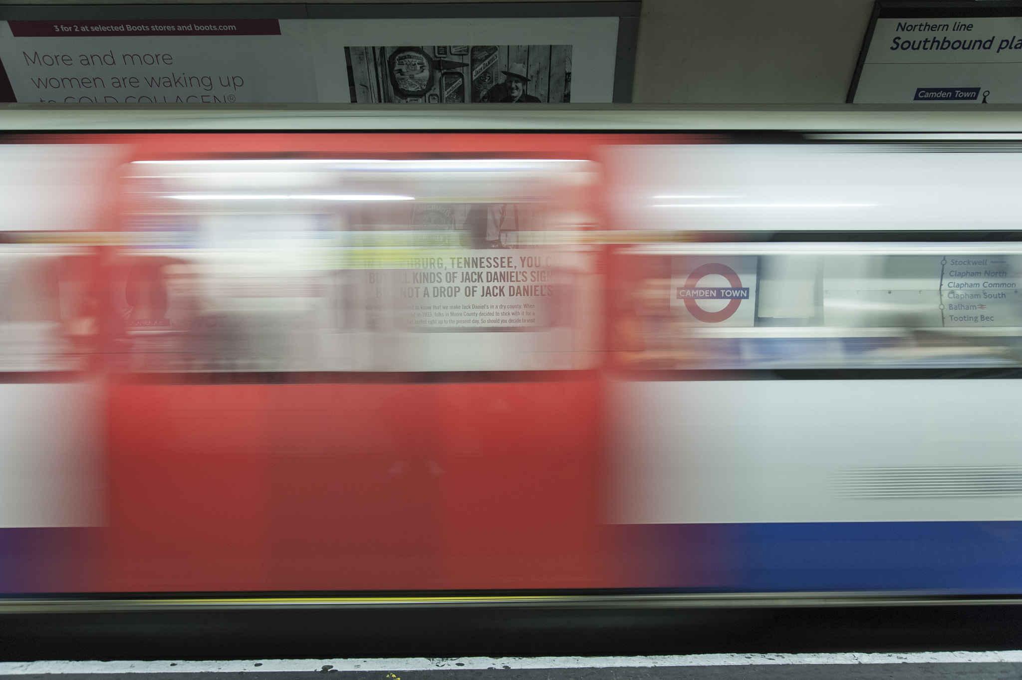 Nikon D700 + Sigma 24-105mm F4 DG OS HSM Art sample photo. Waiting at camden town photography