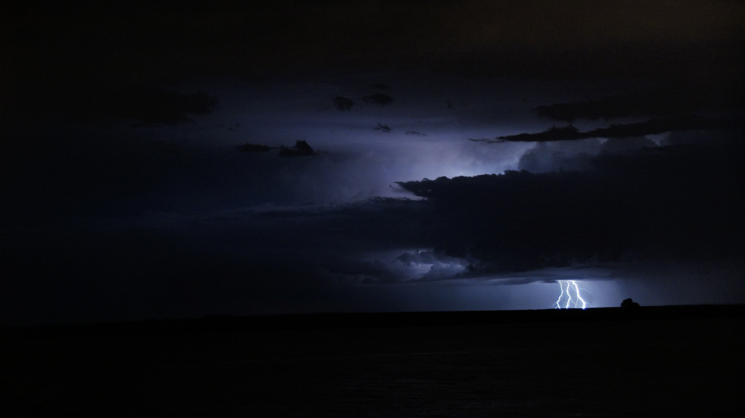 Sony Alpha DSLR-A580 sample photo. A night at the lake photography