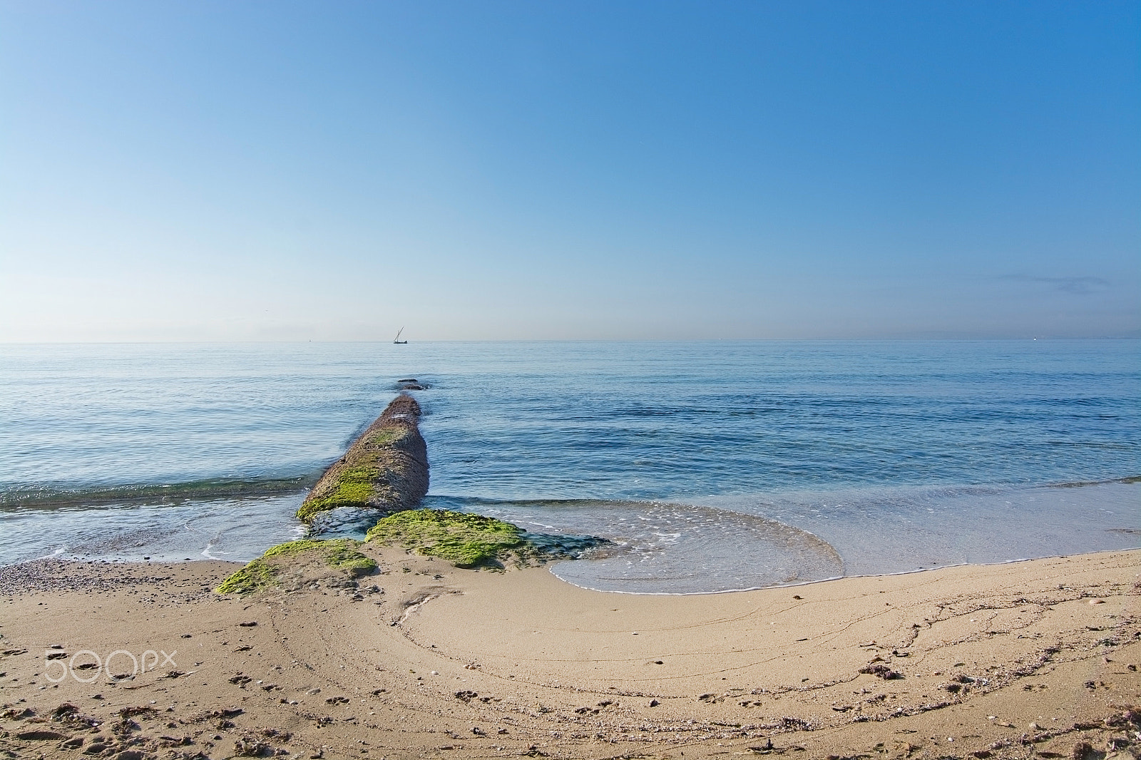 AF Zoom-Nikkor 35-70mm f/2.8D N sample photo. Spiral wave shape photography