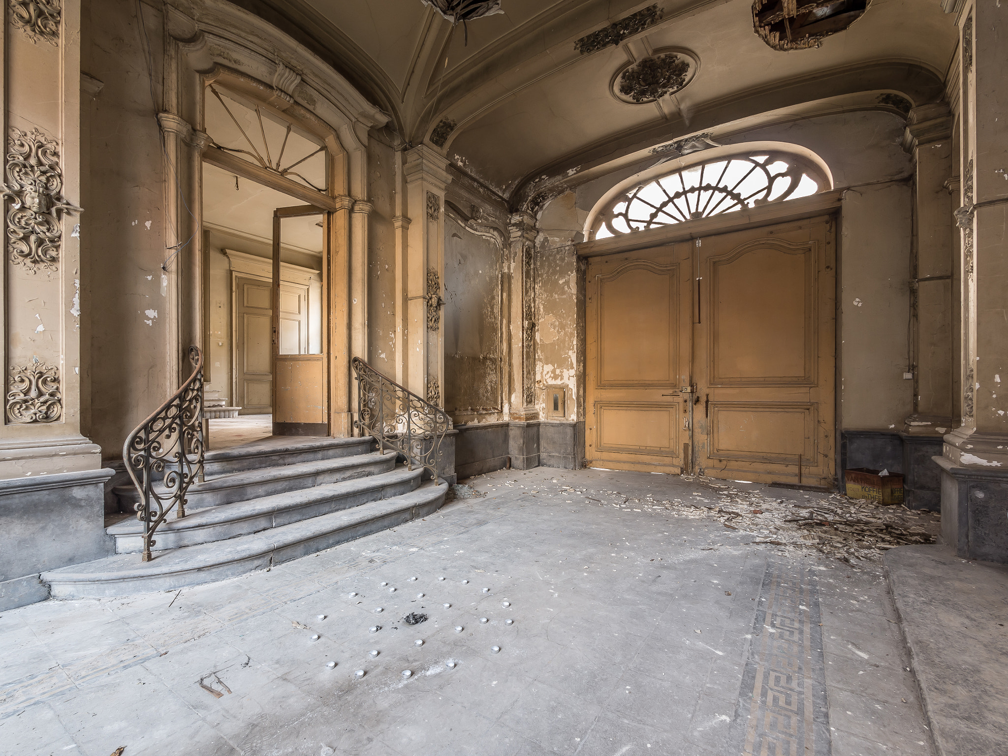 Panasonic Lumix G Vario 7-14mm F4 ASPH sample photo. Chateau venetia photography
