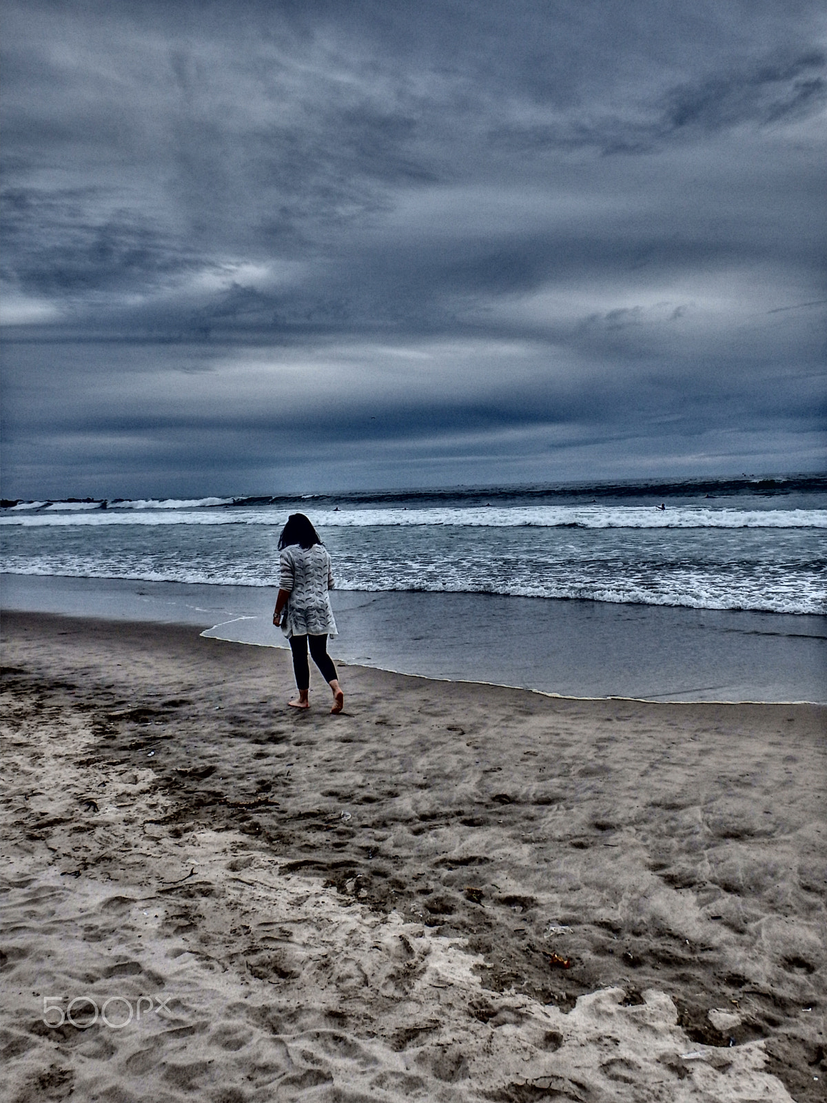 Olympus TG-830 sample photo. Taking a walk on beach photography